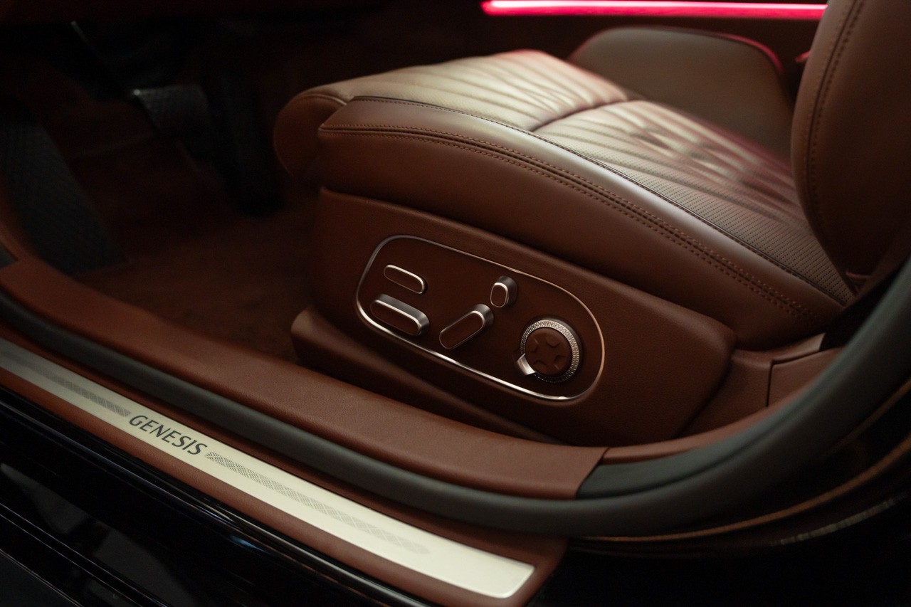 GENESIS G90 Luxury Plus-image-29