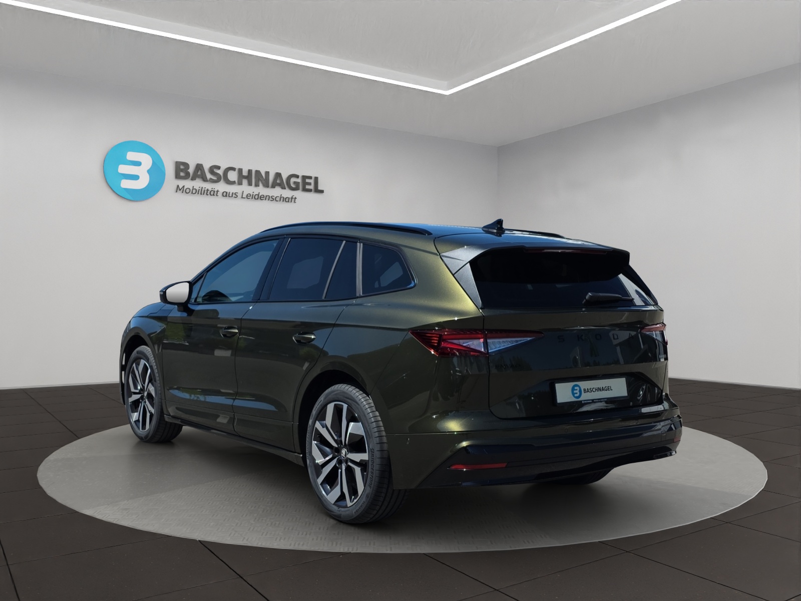 SKODA Enyaq 85x Sportline 4x4-showroom-element-2