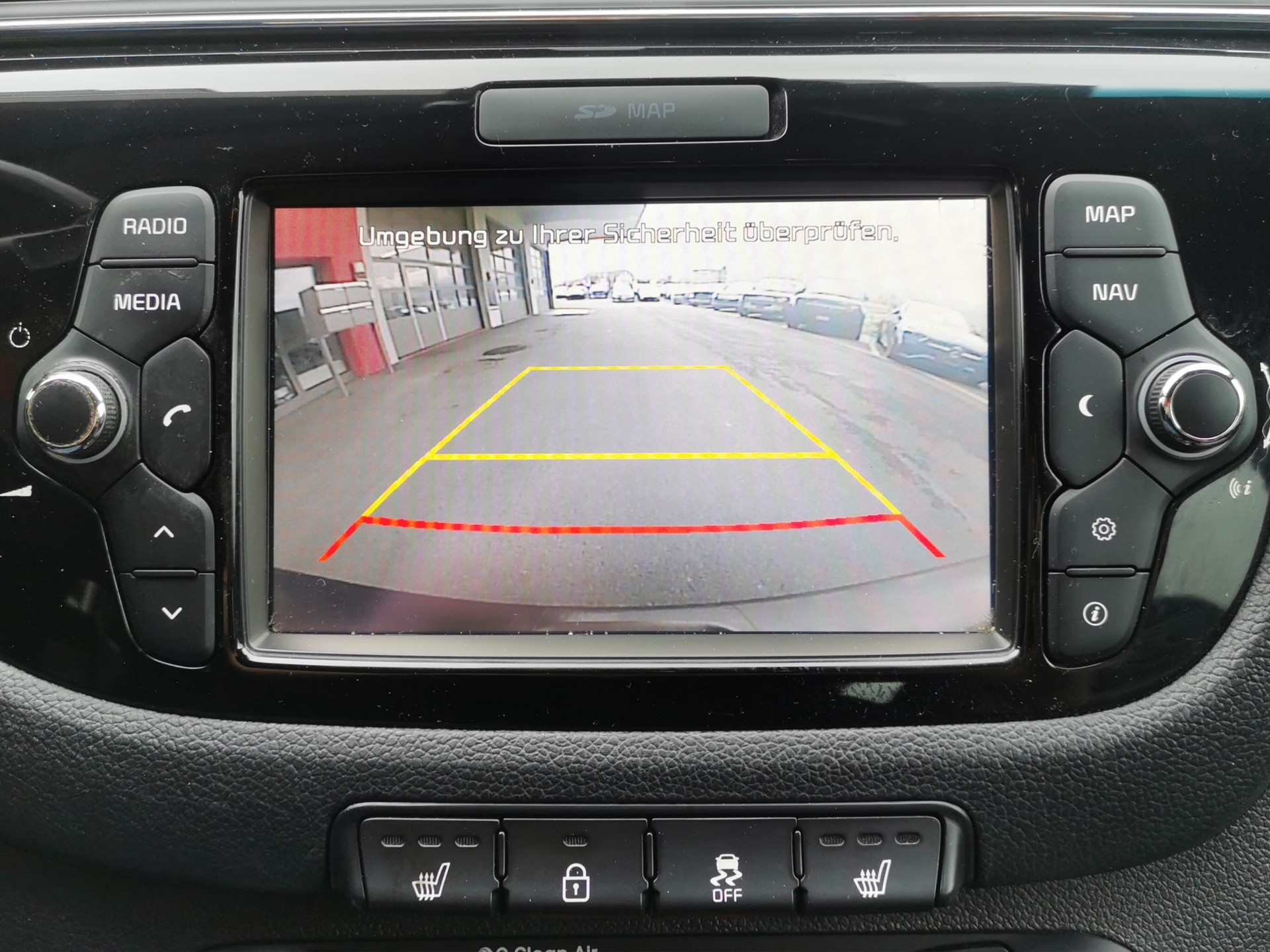 KIA Cee'd 1.6 CRDi Trend DCT-image-17