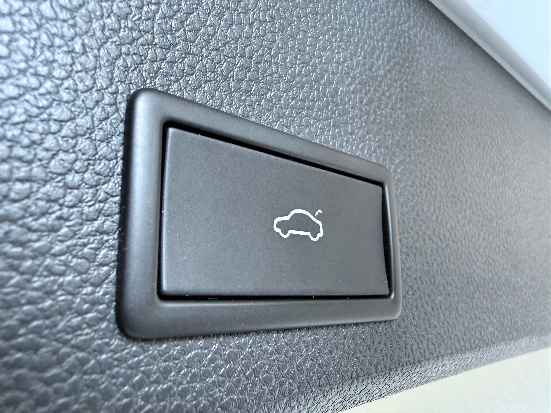 CUPRA ATECA-image-13