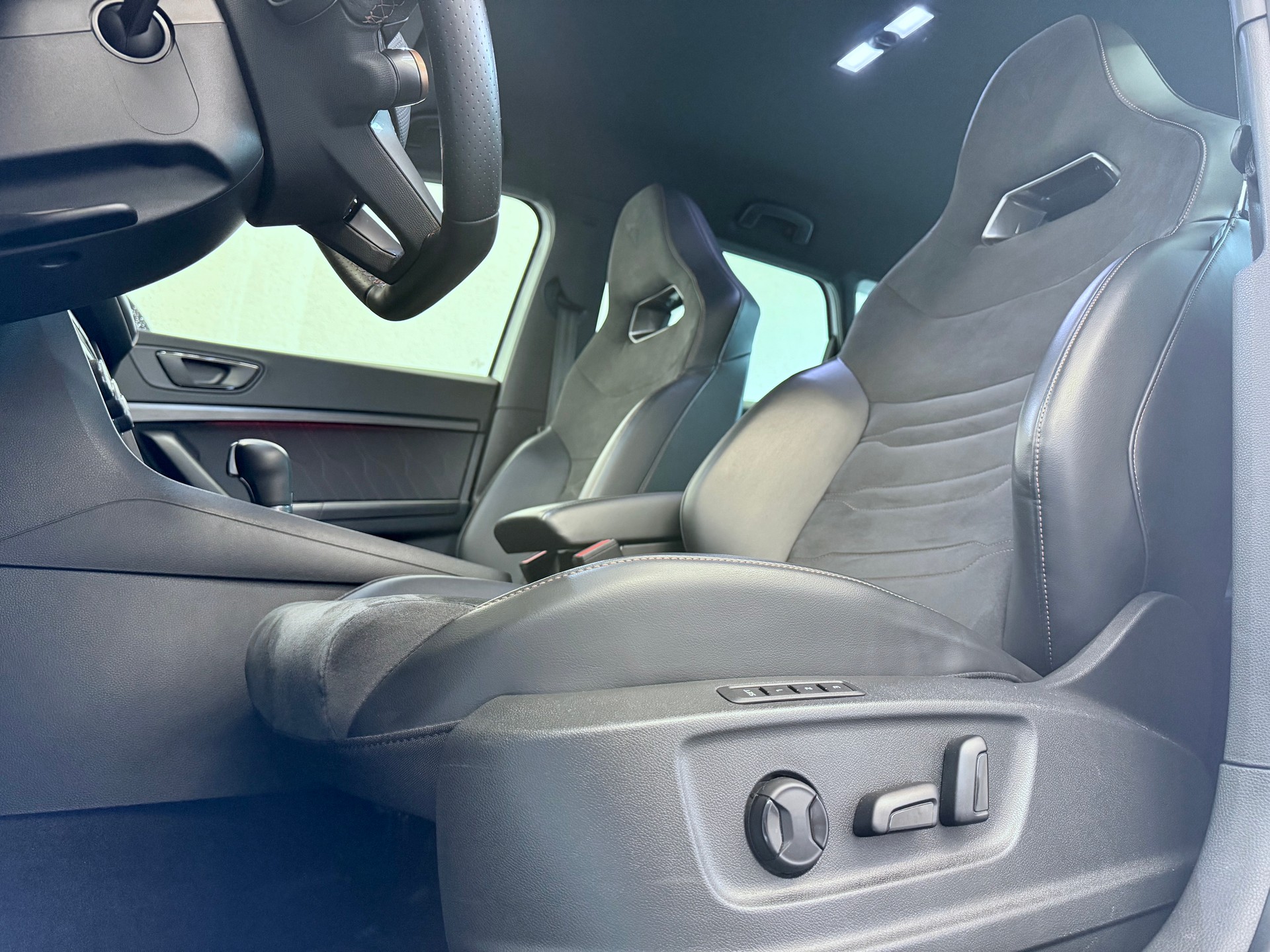 CUPRA ATECA-image-22