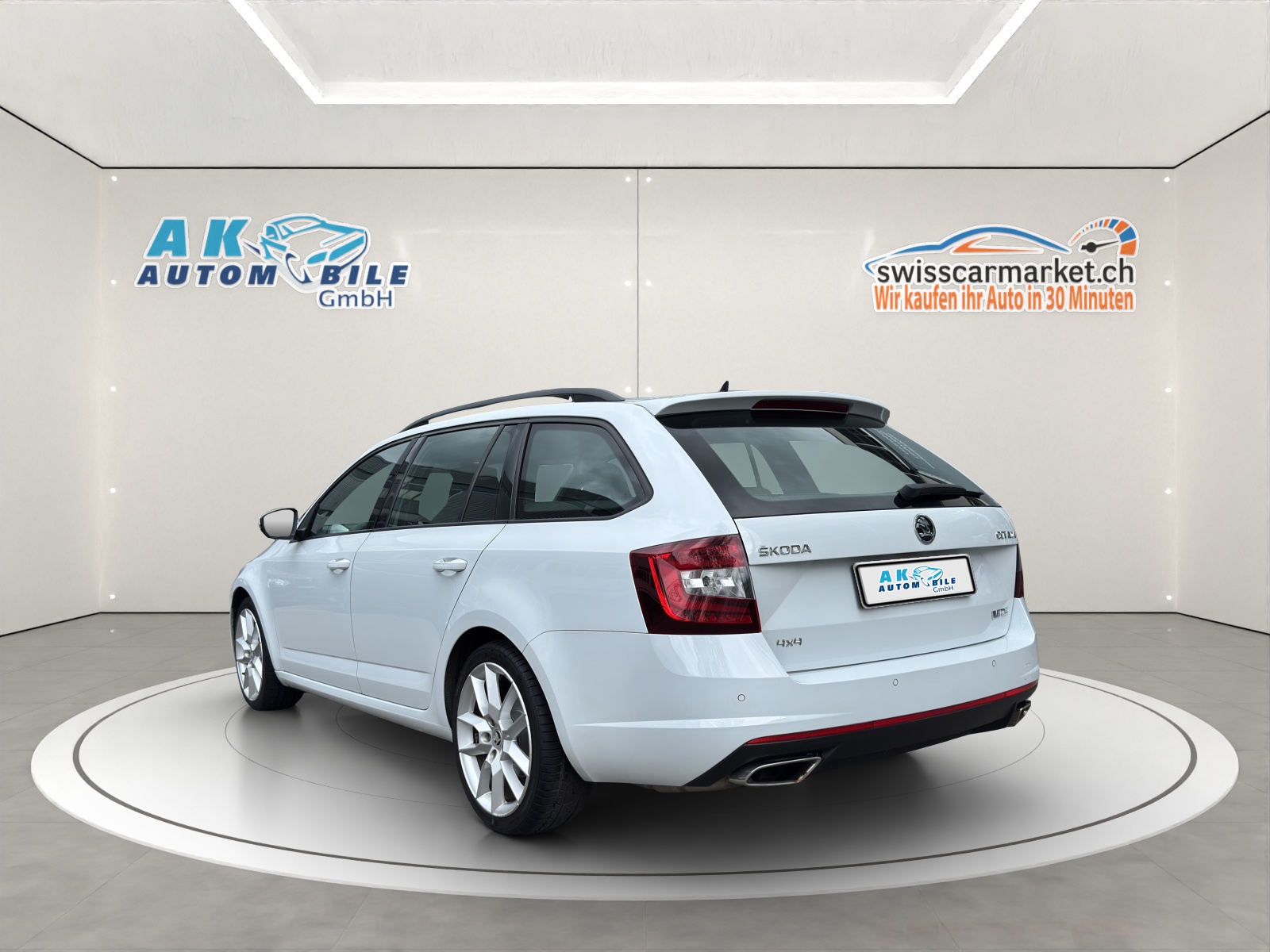 SKODA Octavia Combi 2.0 TDI RS 4x4 DSG-image-6