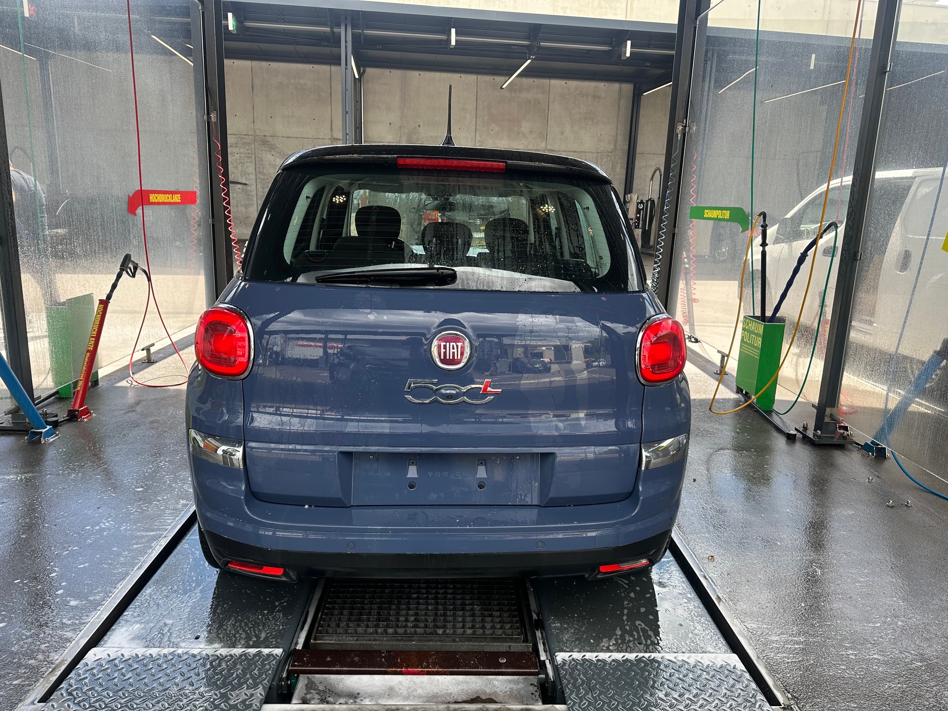 FIAT 500L 1.4 TB 16V Mirror-image-3