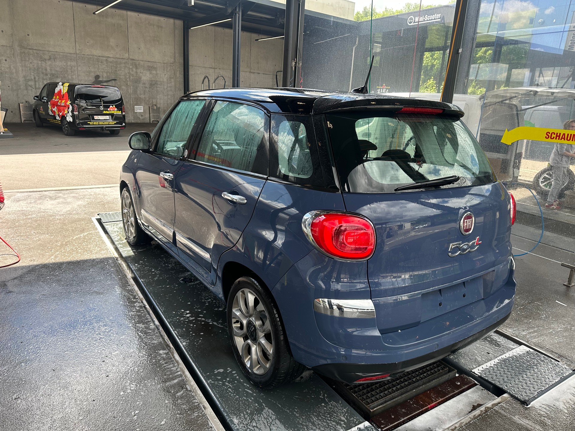 FIAT 500L 1.4 TB 16V Mirror-image-2