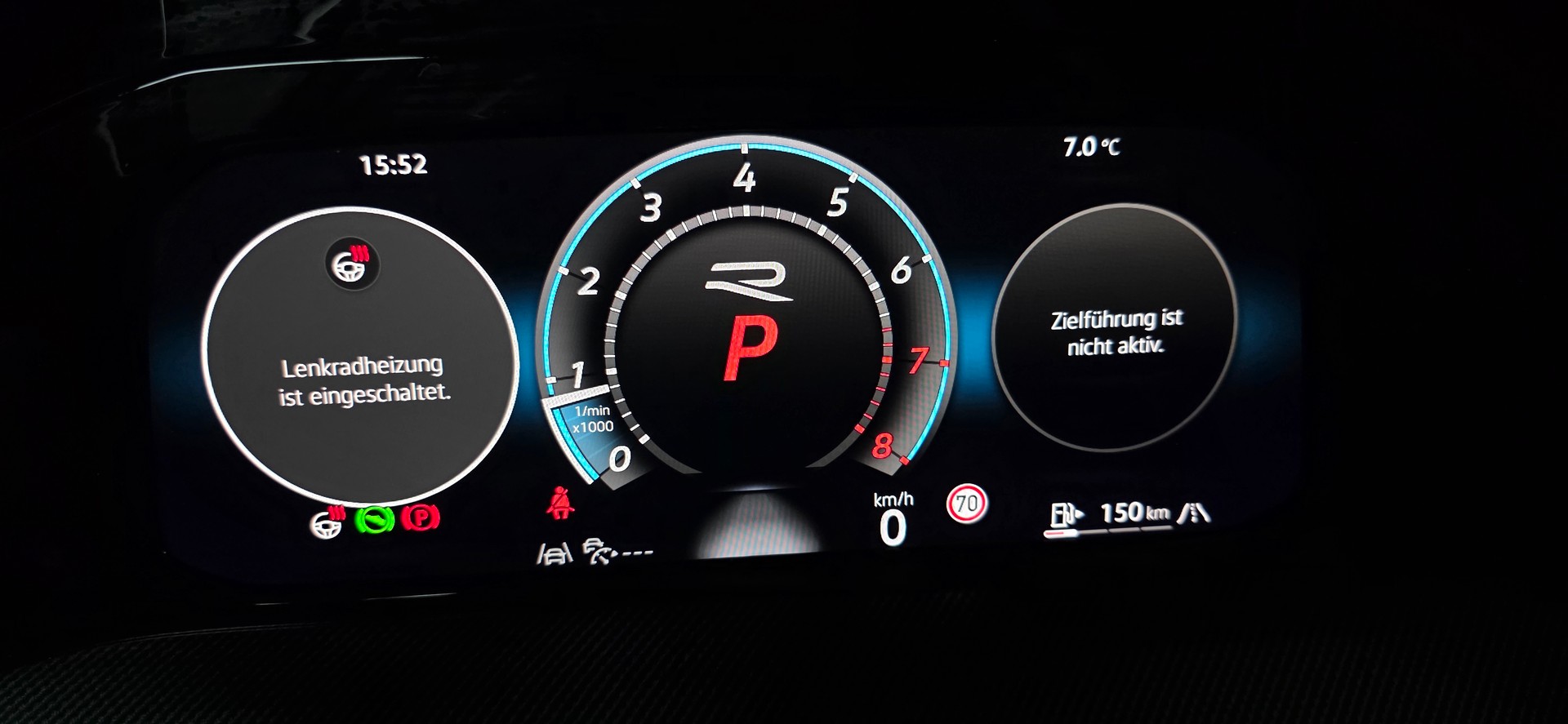 VW Golf Variant 2.0 TSI R Performance DSG 4 Motion *Lenkrad-Sitzheizung*ACC&LaneAssist*Rückfahrkamera*Ambiente*CarPlay&AndroidAuto*-image-13