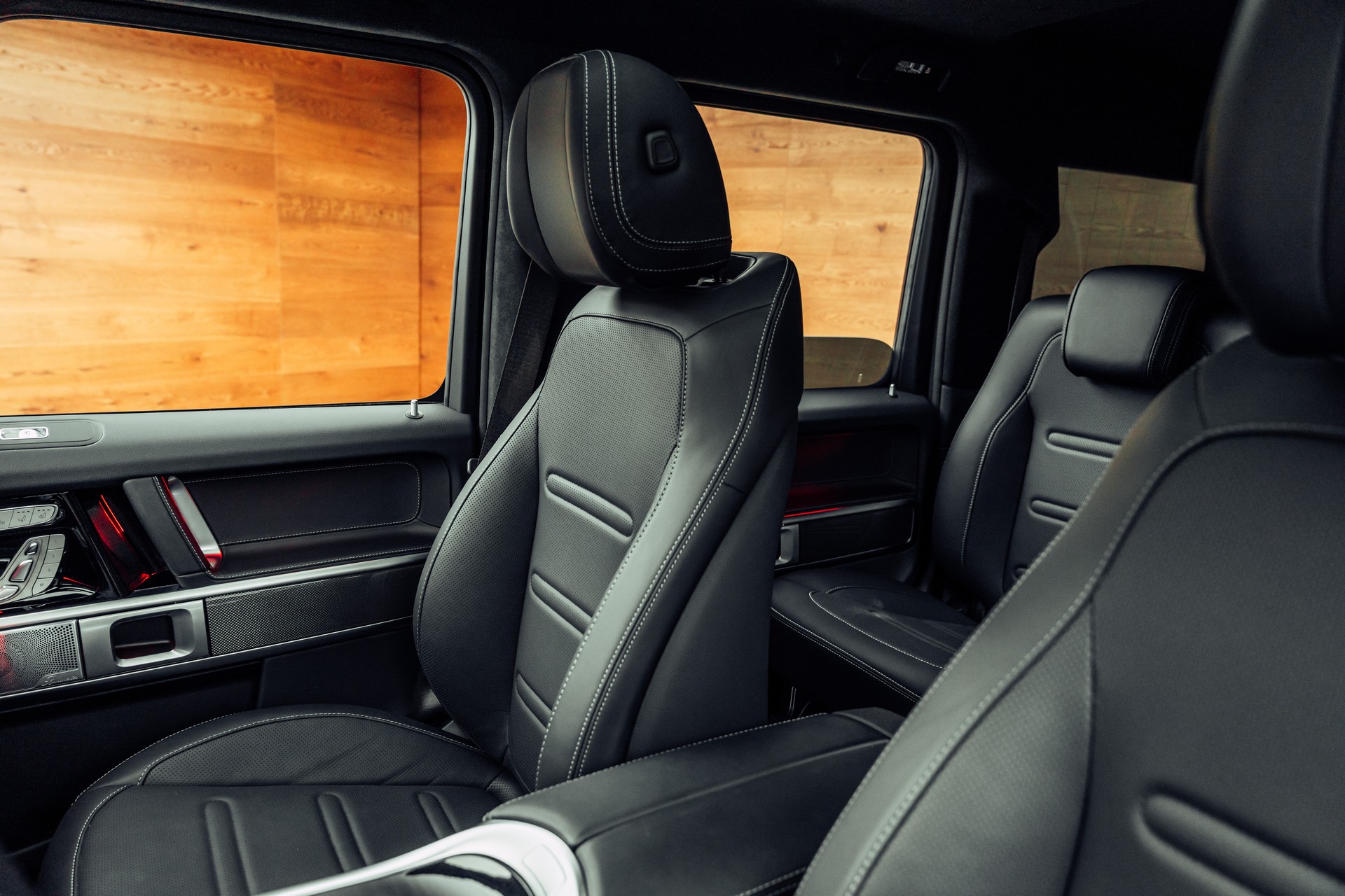 MERCEDES-BENZ G 450d AMG Line 9G-Tronic-image-7