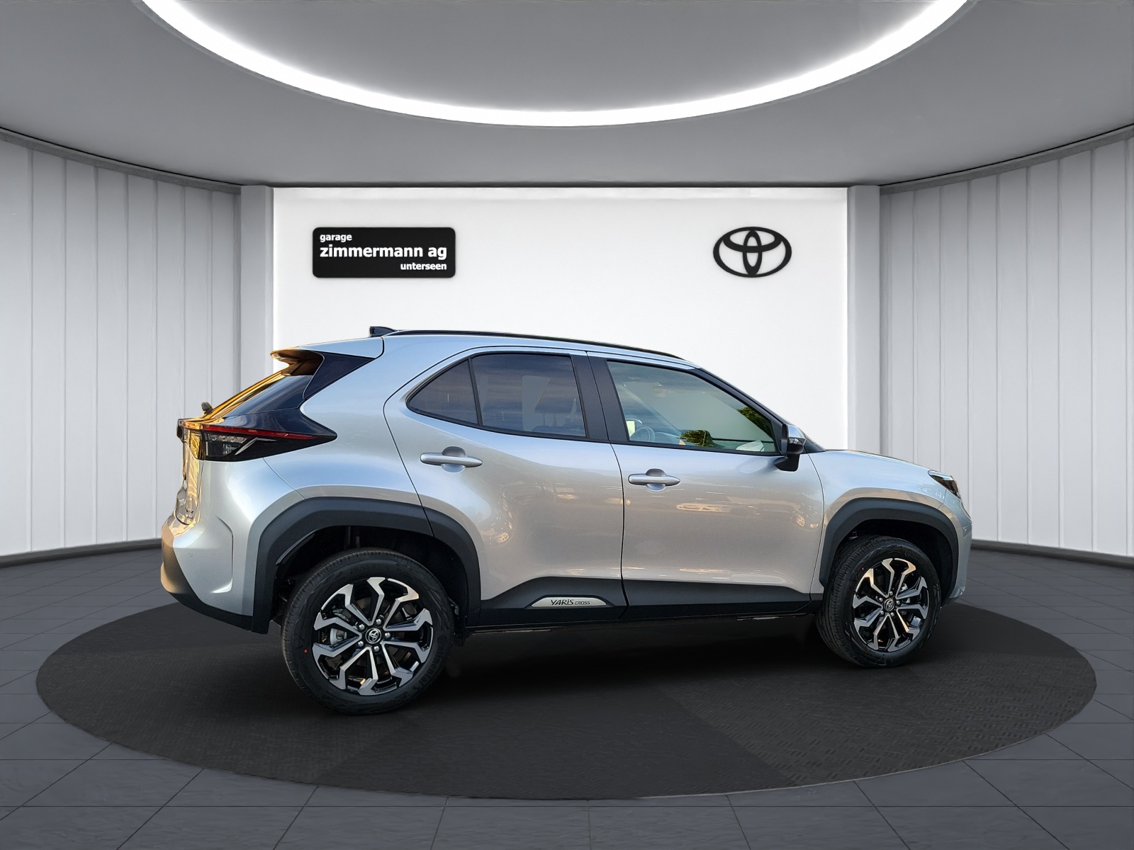TOYOTA Yaris Cross 1.5 VVT-i HSD Trend AWD-image-5
