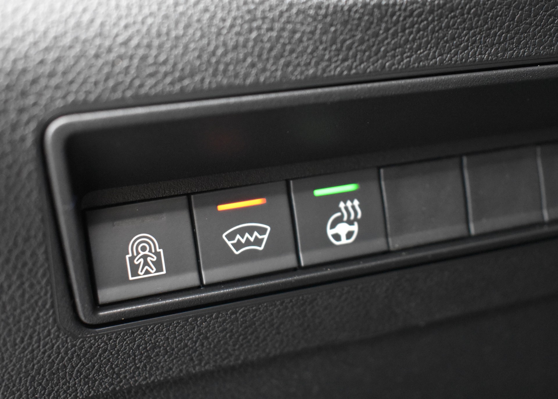 OPEL Combo 1.5 GS Automat-image-19
