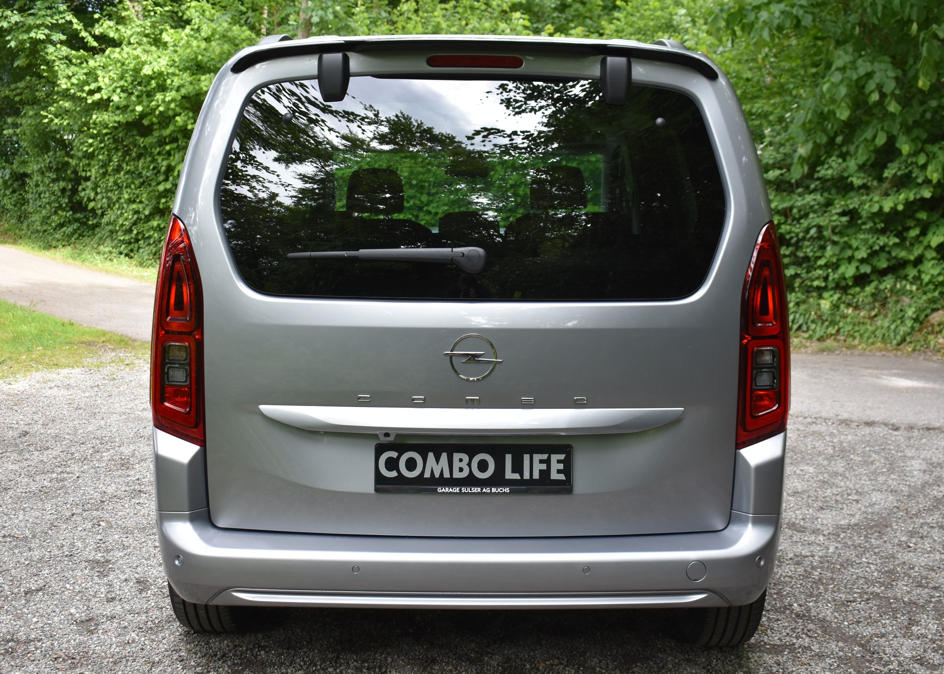 OPEL Combo 1.5 GS Automat-showroom-element-3