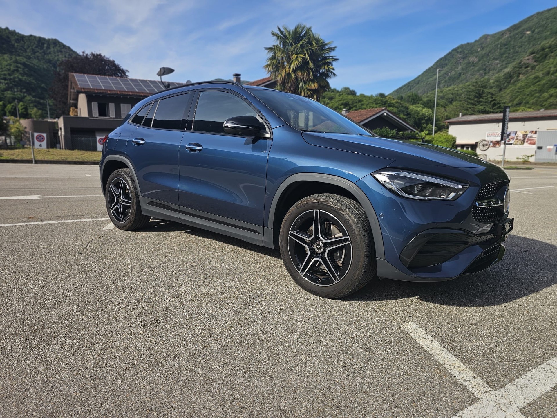 MERCEDES-BENZ GLA 250 e 8G-DCT