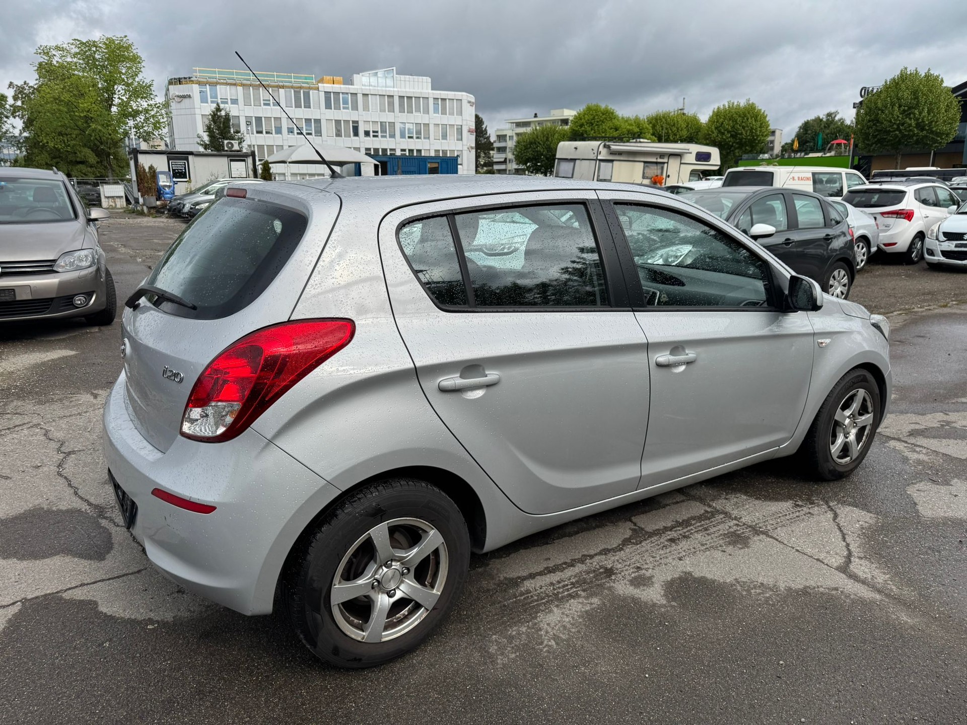 HYUNDAI i20 1.4 Premium Automatic-image-7