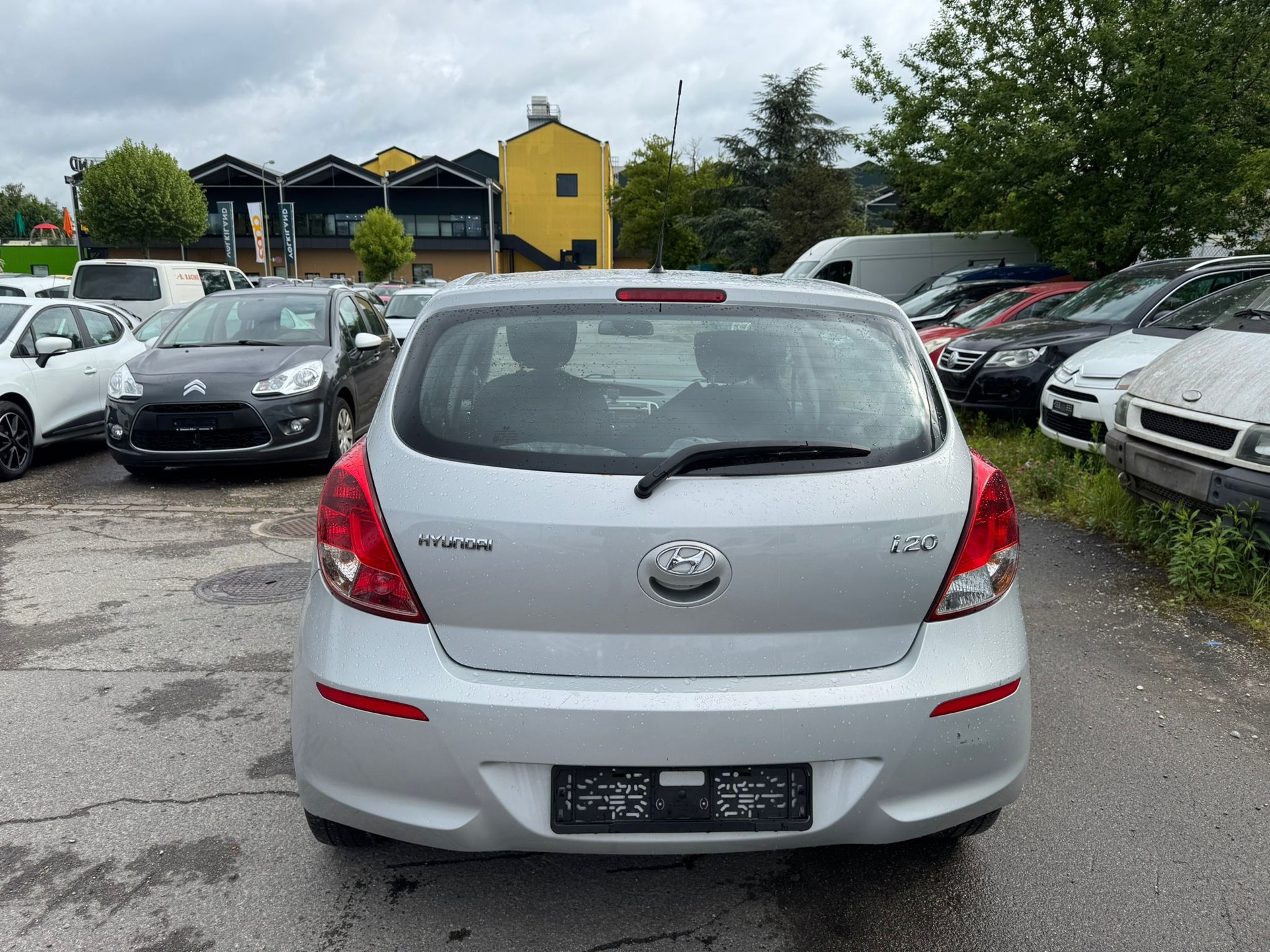 HYUNDAI i20 1.4 Premium Automatic-image-4