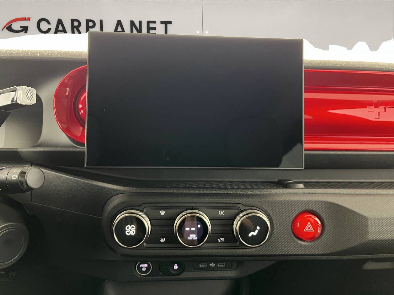 RENAULT Twingo E-Tech Urban Range techno-image-11