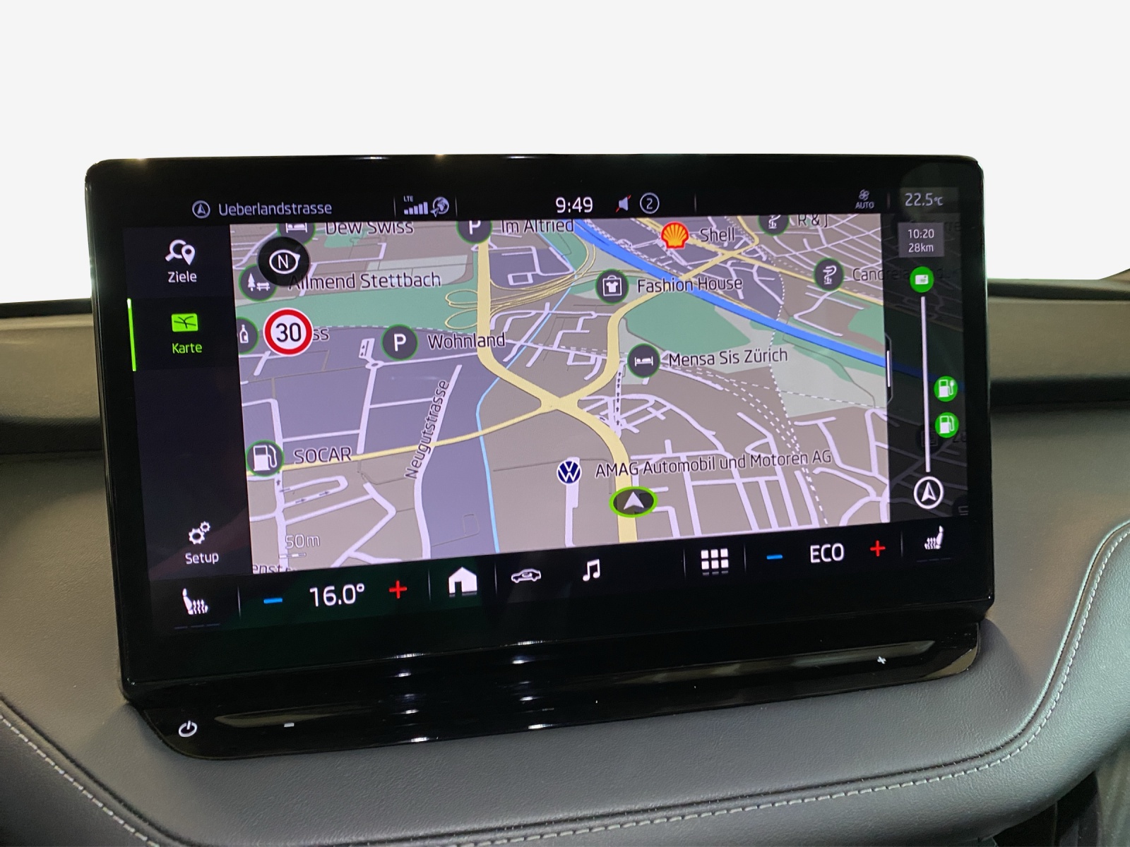 SKODA Enyaq iV 80 SportLine Ultra-image-16