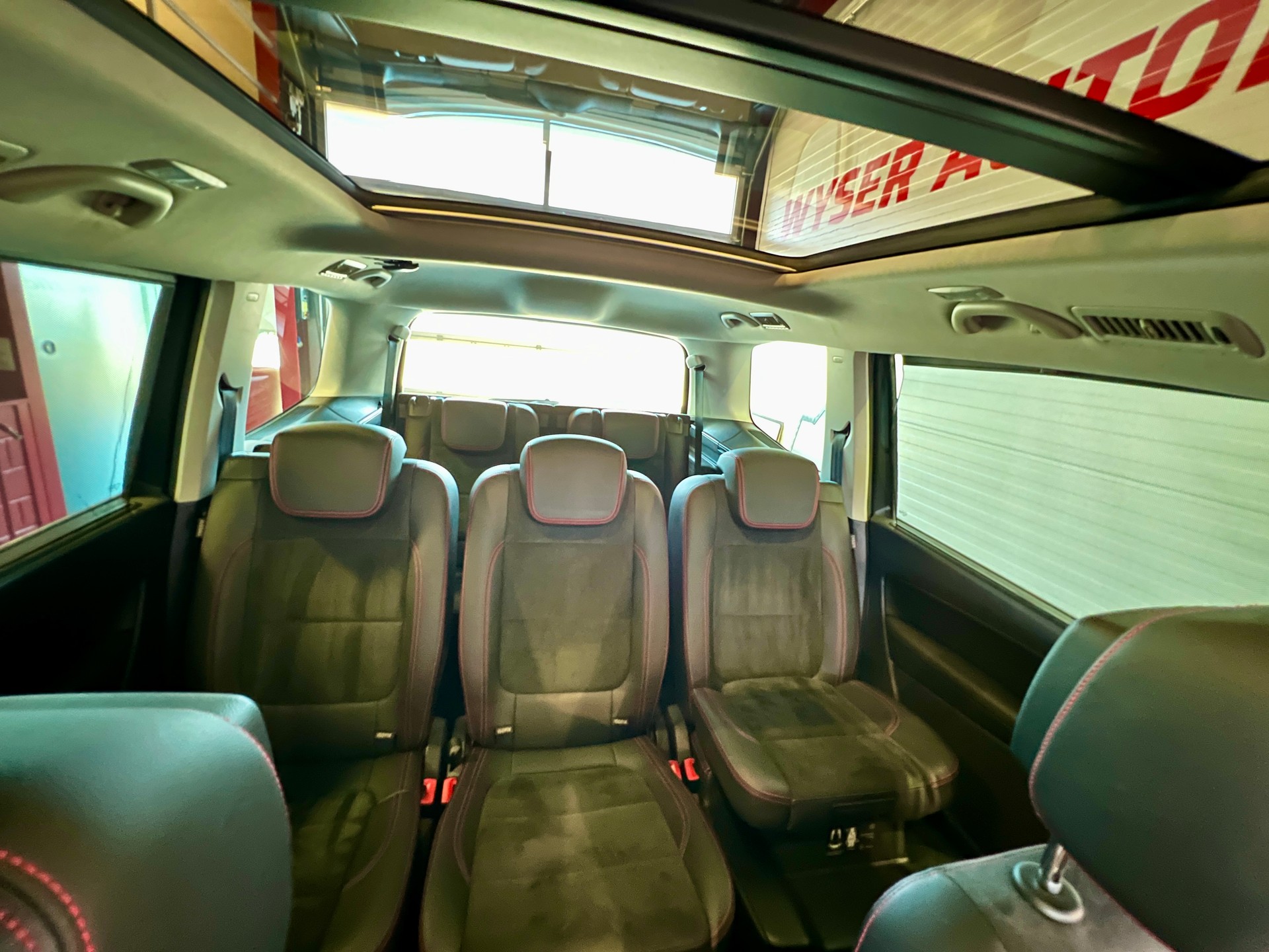 SEAT Alhambra 2.0 TSI FR Line DSG-image-19
