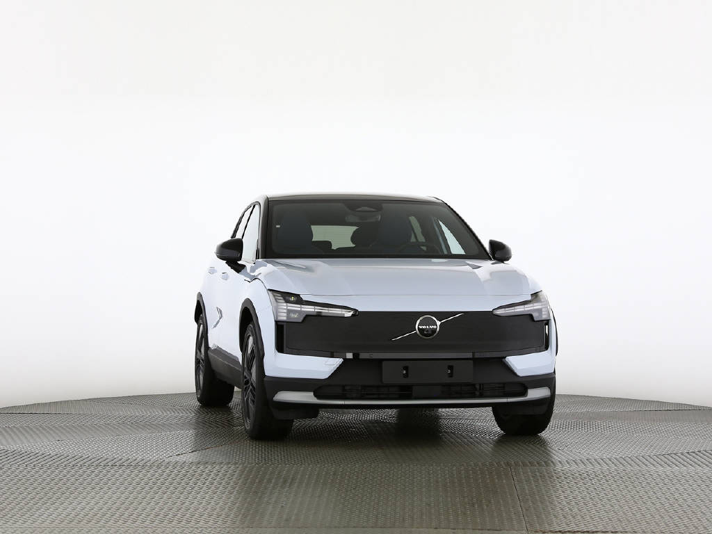 VOLVO EX 30 Cross Country P8 Ultra AWD-image-20