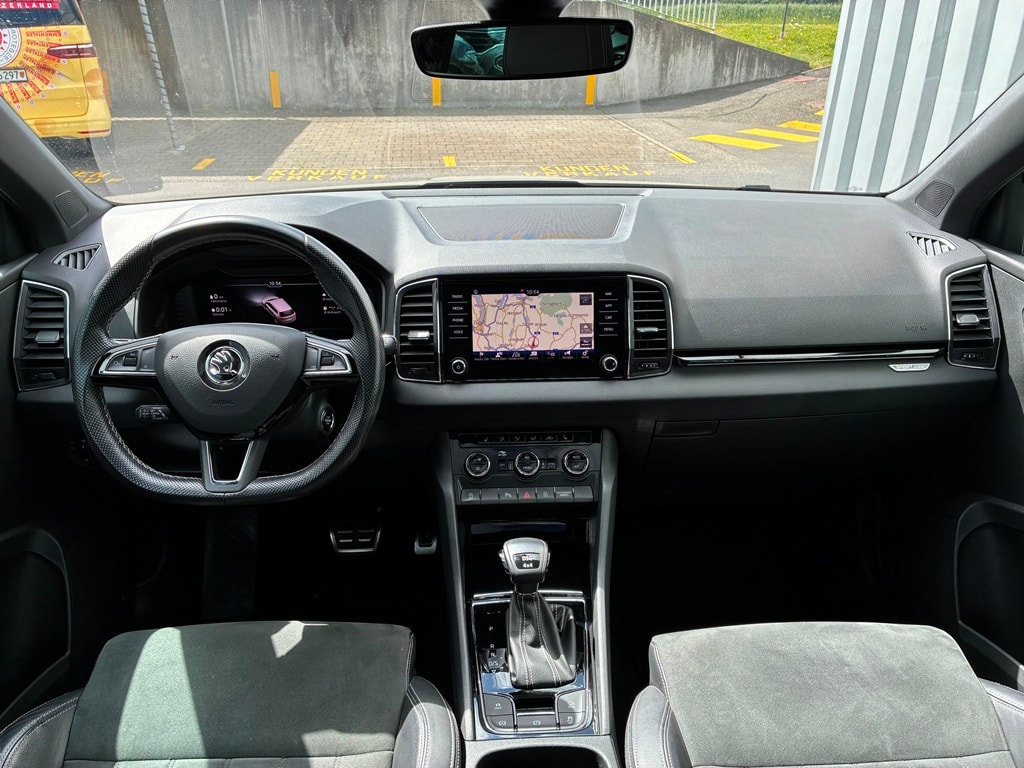 SKODA Karoq 2.0 TSI SportLine 4x4 DSG-image-7