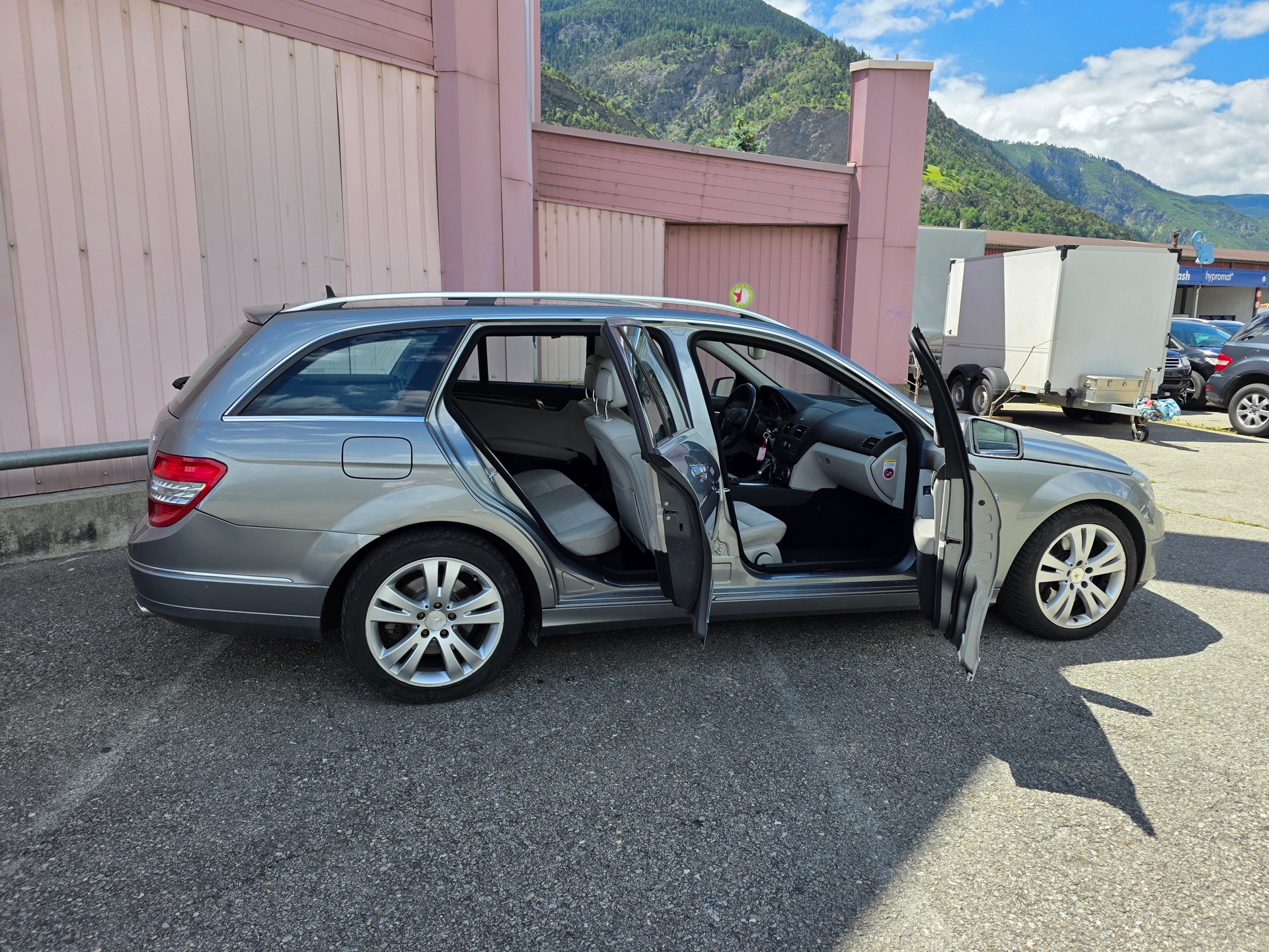 MERCEDES-BENZ C 350 CDI BlueEfficiency Elégance 4Matic 7G-Tronic-image-8