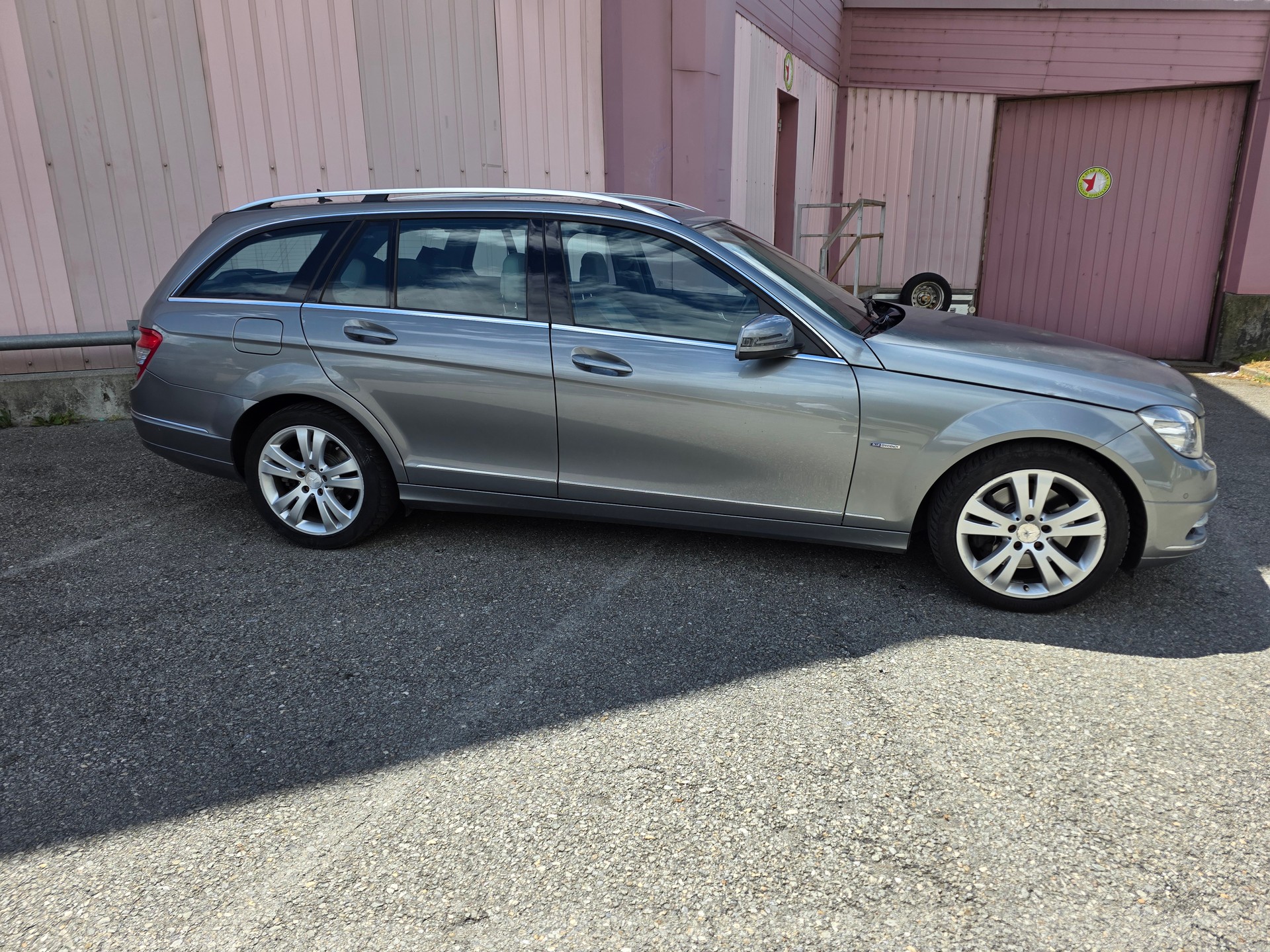 MERCEDES-BENZ C 350 CDI BlueEfficiency Elégance 4Matic 7G-Tronic-image-3