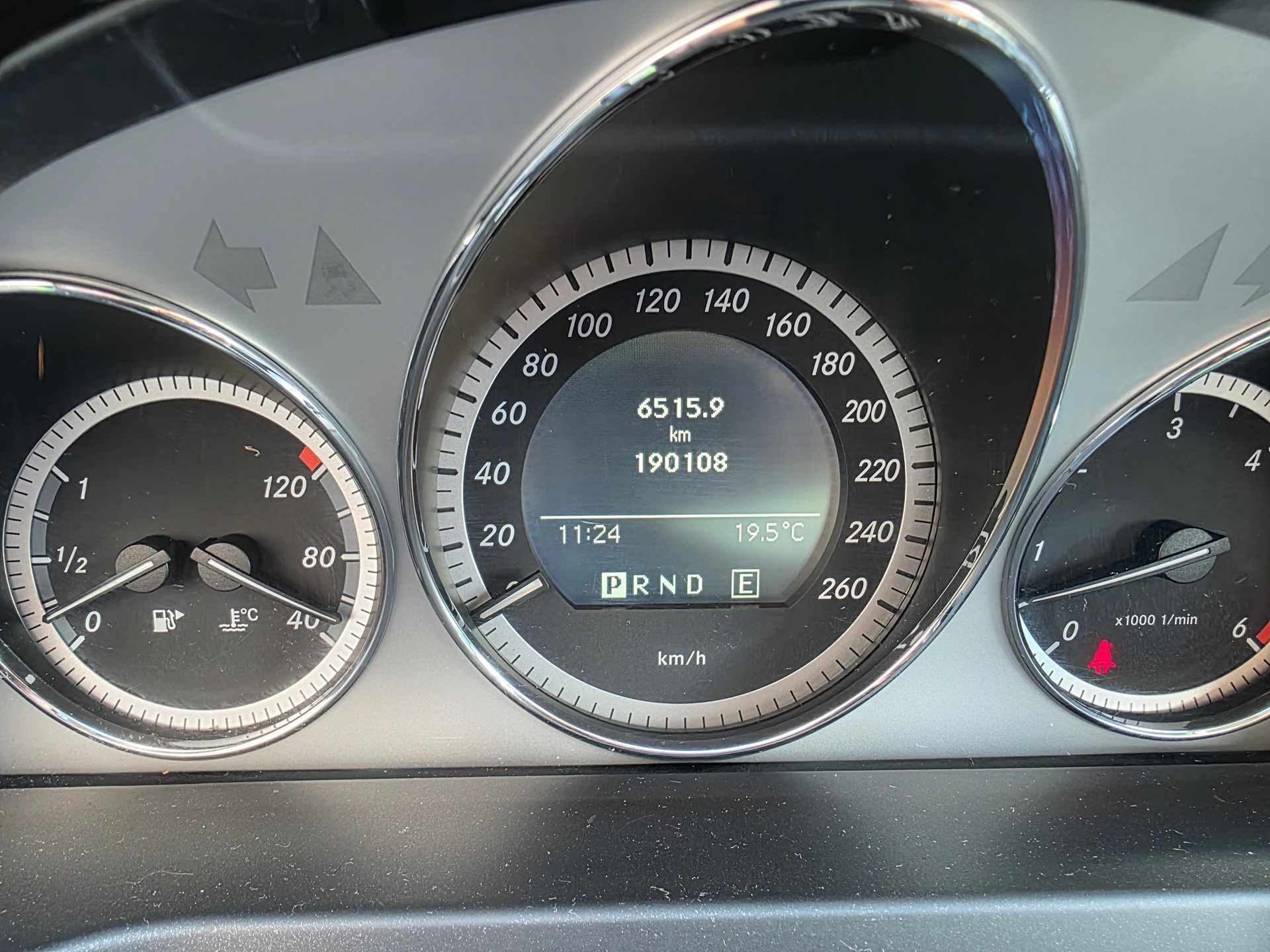 MERCEDES-BENZ C 350 CDI BlueEfficiency Elégance 4Matic 7G-Tronic-image-13
