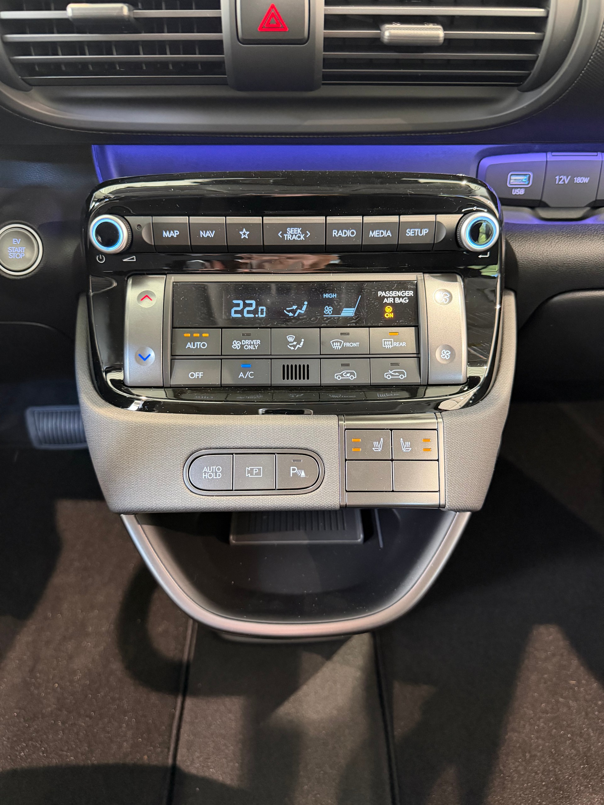 HYUNDAI Inster 49kWh Vertex-image-15