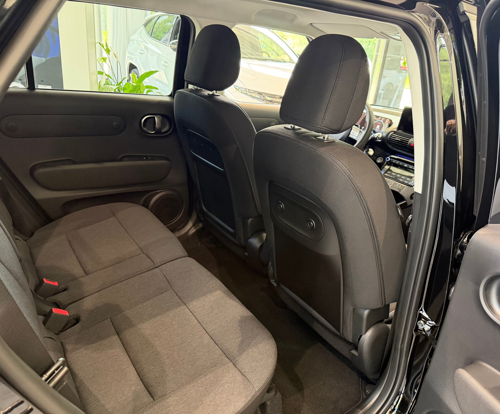 HYUNDAI Inster 49kWh Vertex-image-10