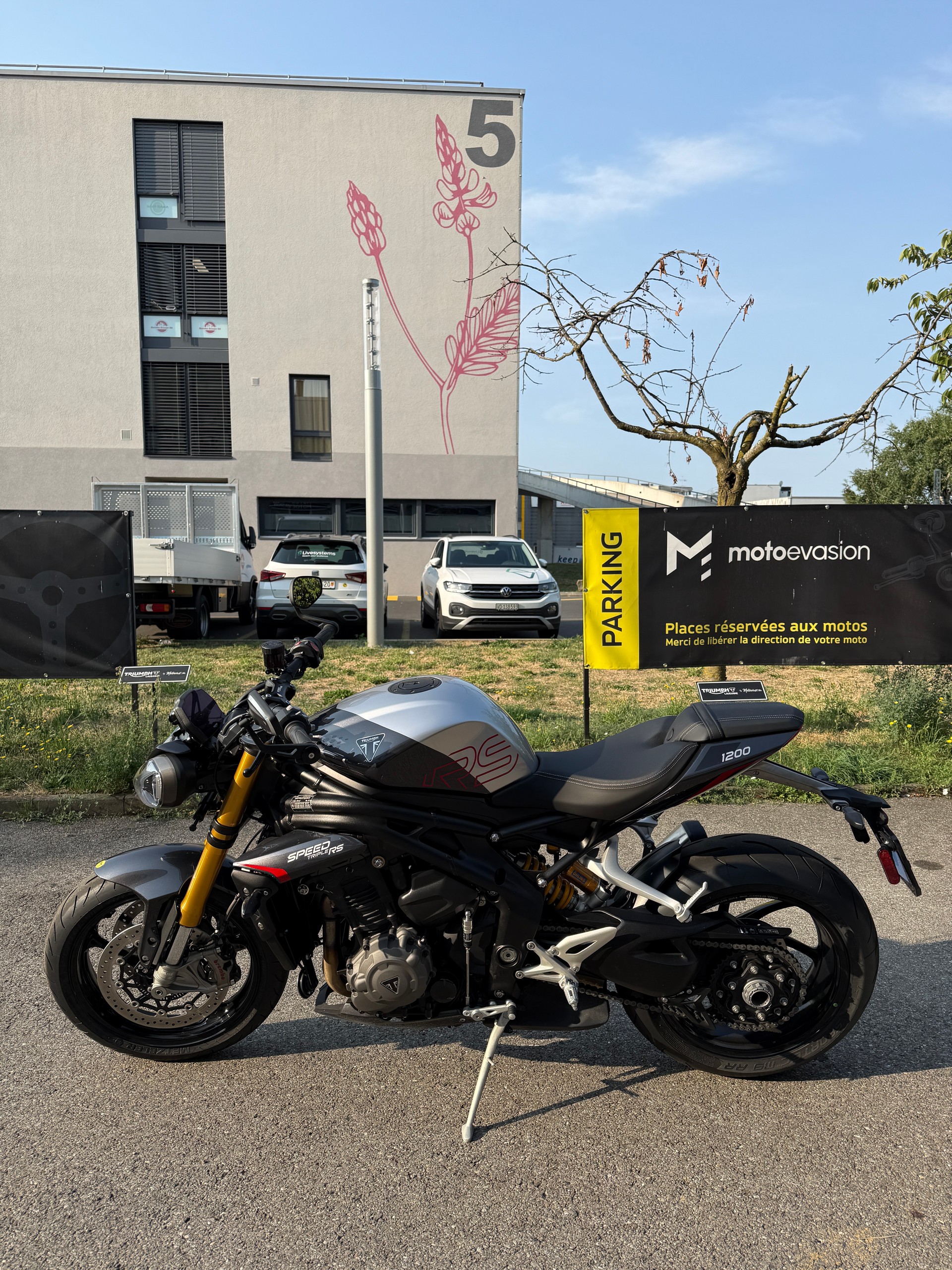 TRIUMPH Speed Triple RS-showroom-element-1