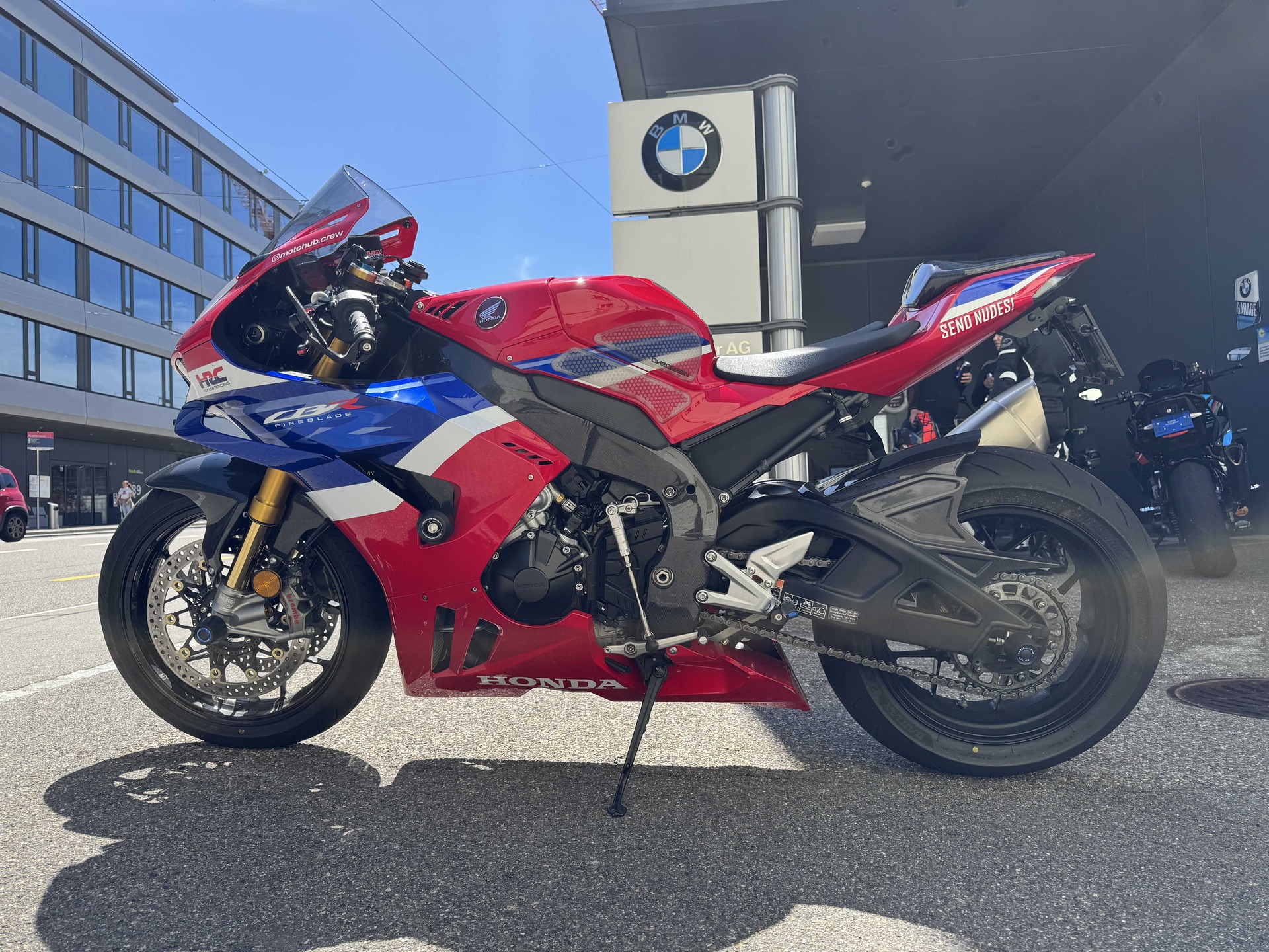 HONDA CBR 1000 RR-R Fireblade SP-image-4