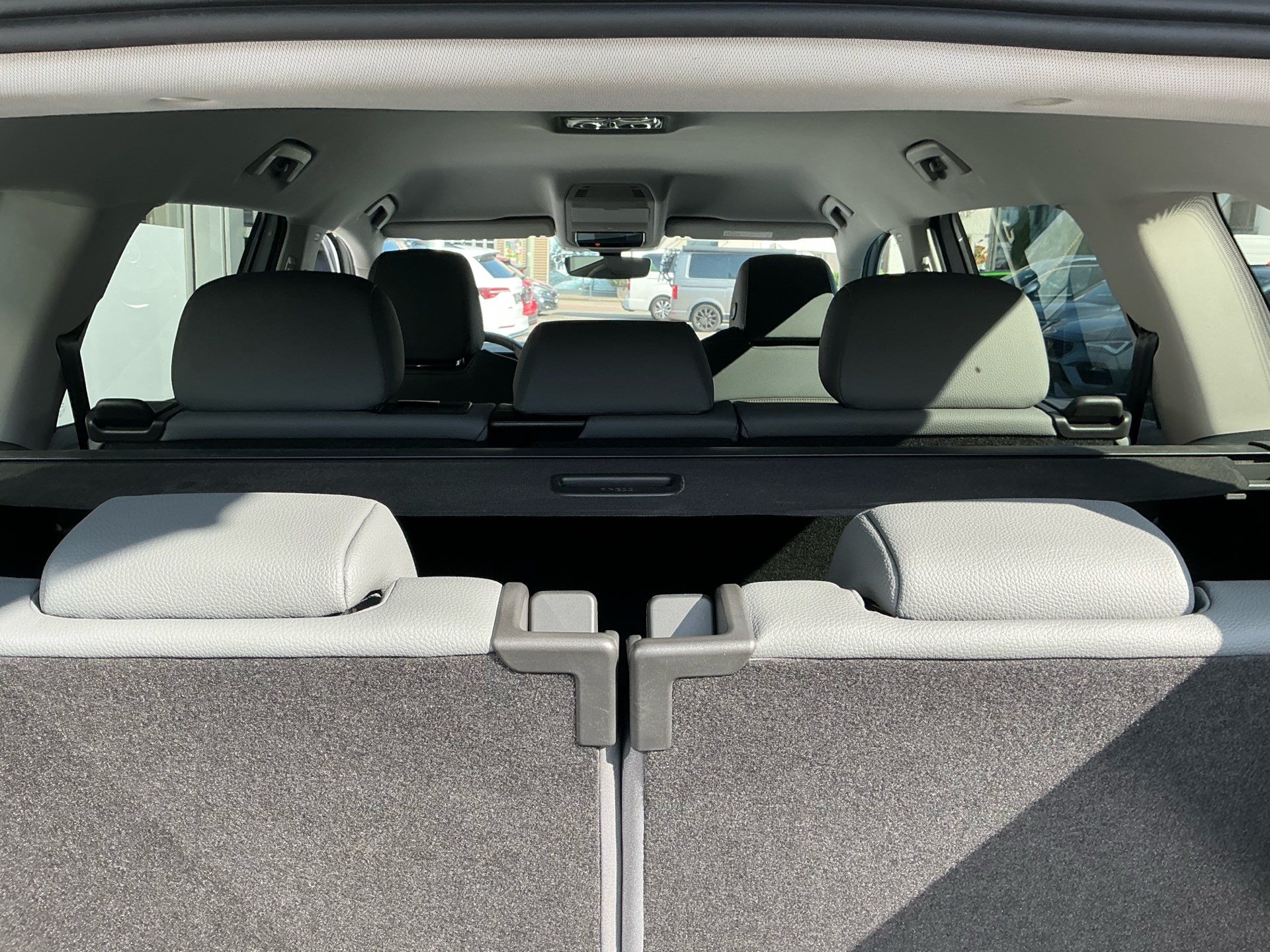 SKODA Kodiaq 2.0 TDI 193 PS 4x4 SELECTION *** 7 - SITZER & ANHÄNGEKUPPLUNG ***-image-25