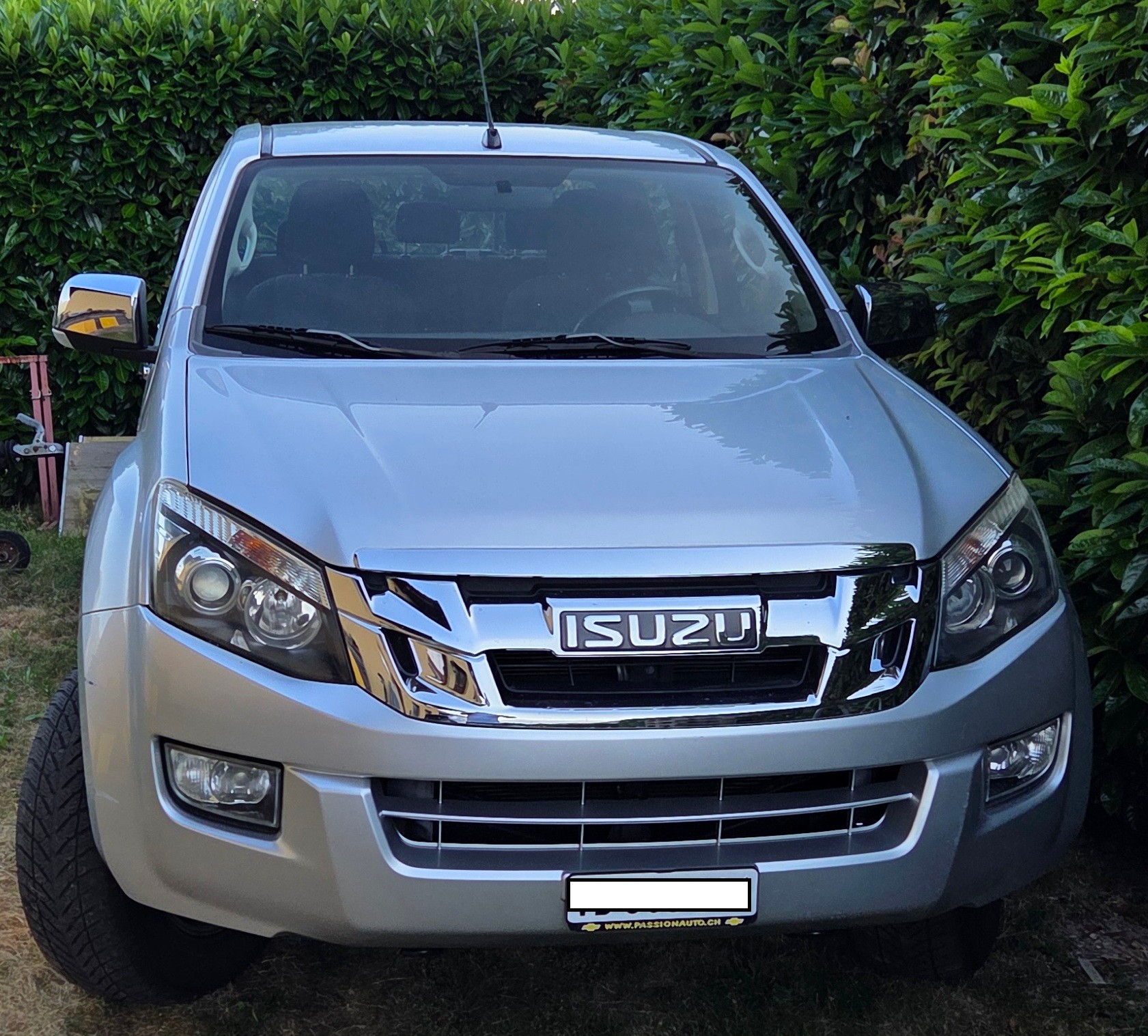 ISUZU D-MAX 2.5 TDi Solar 4x4