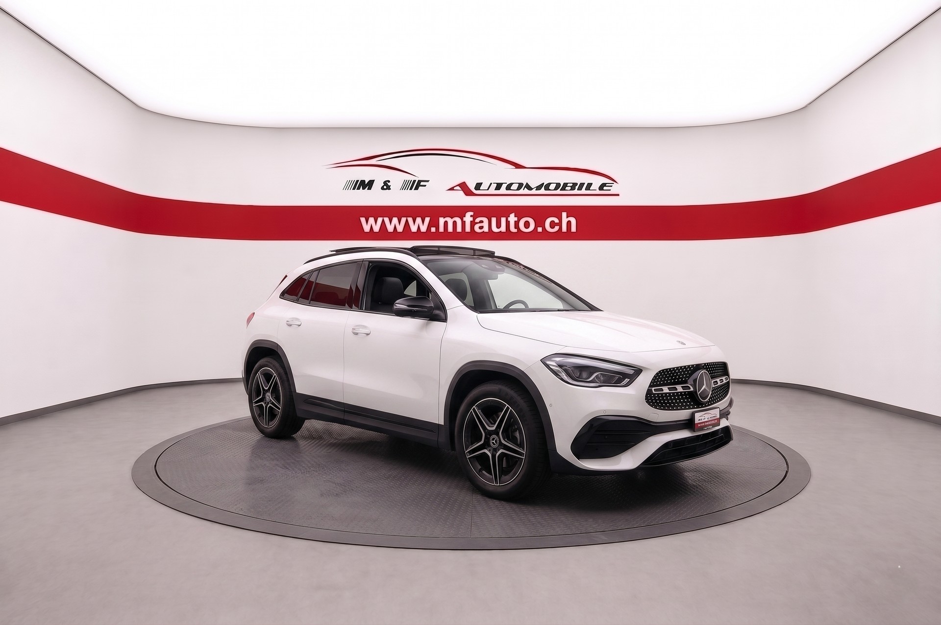 MERCEDES-BENZ GLA 250 e AMG Line CH FAHRZEUG-showroom-element-1
