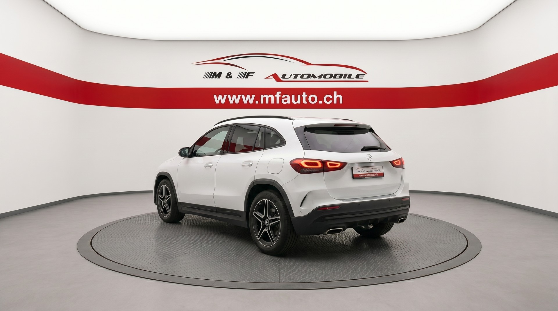 MERCEDES-BENZ GLA 250 e AMG Line CH FAHRZEUG-showroom-element-2