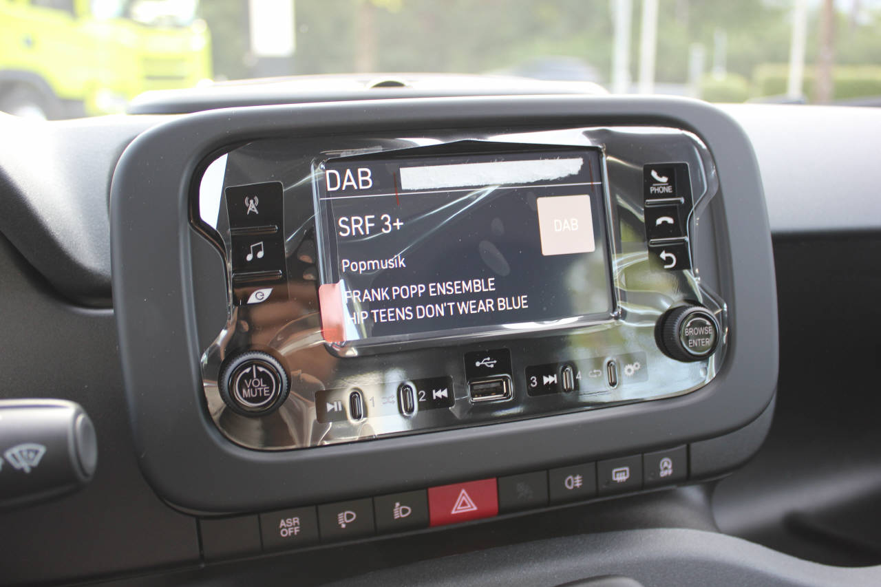FIAT Pandina 1.0 Hybrid Icon-image-10