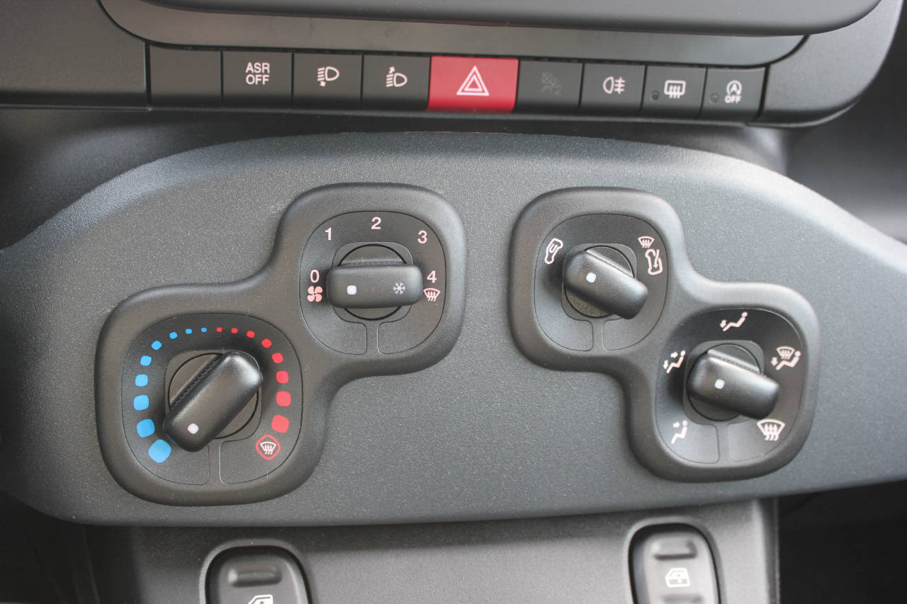 FIAT Pandina 1.0 Hybrid Icon-image-12