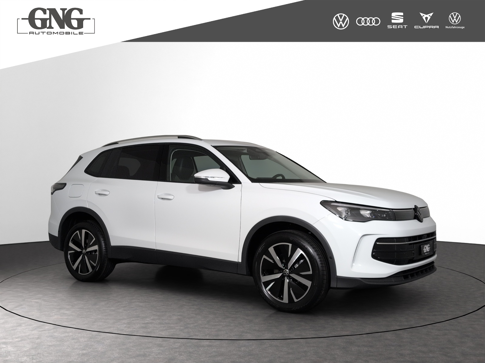 VW Tiguan 2.0 TSI DSG Life 4Motion-showroom-element-3