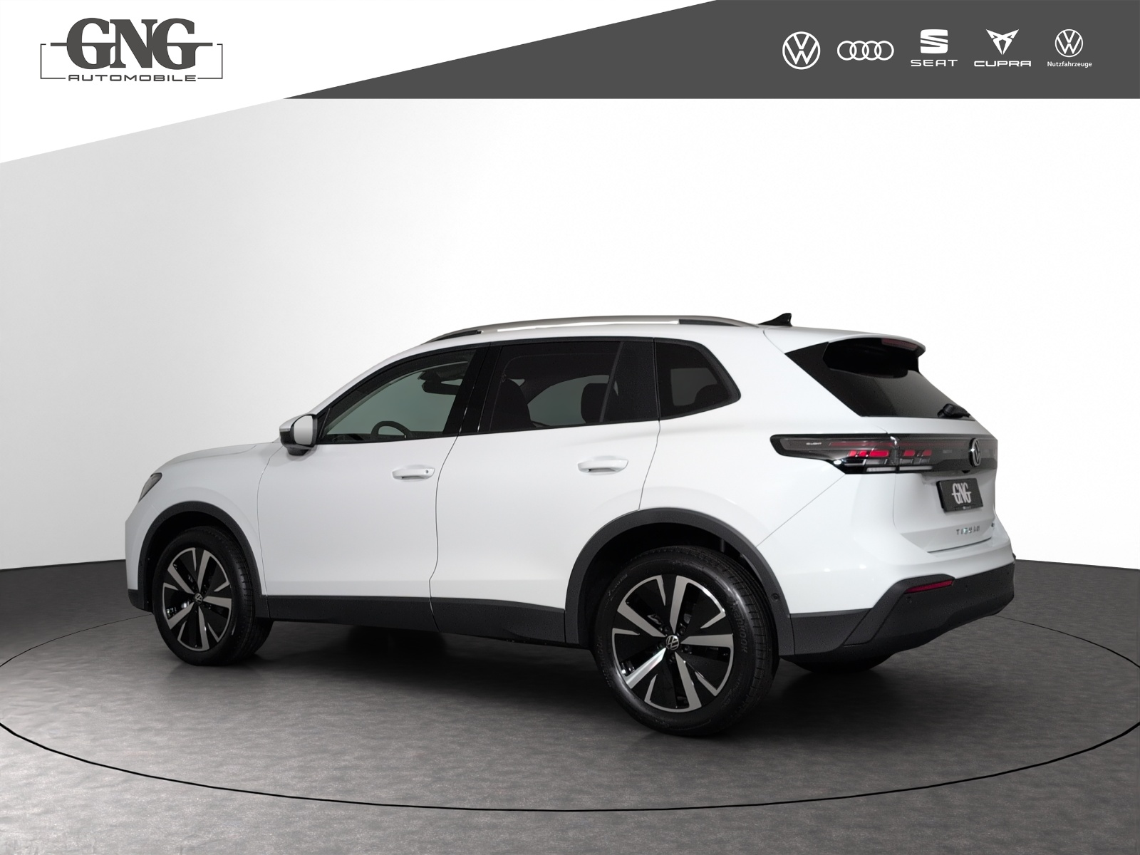 VW Tiguan 2.0 TSI DSG Life 4Motion-showroom-element-1