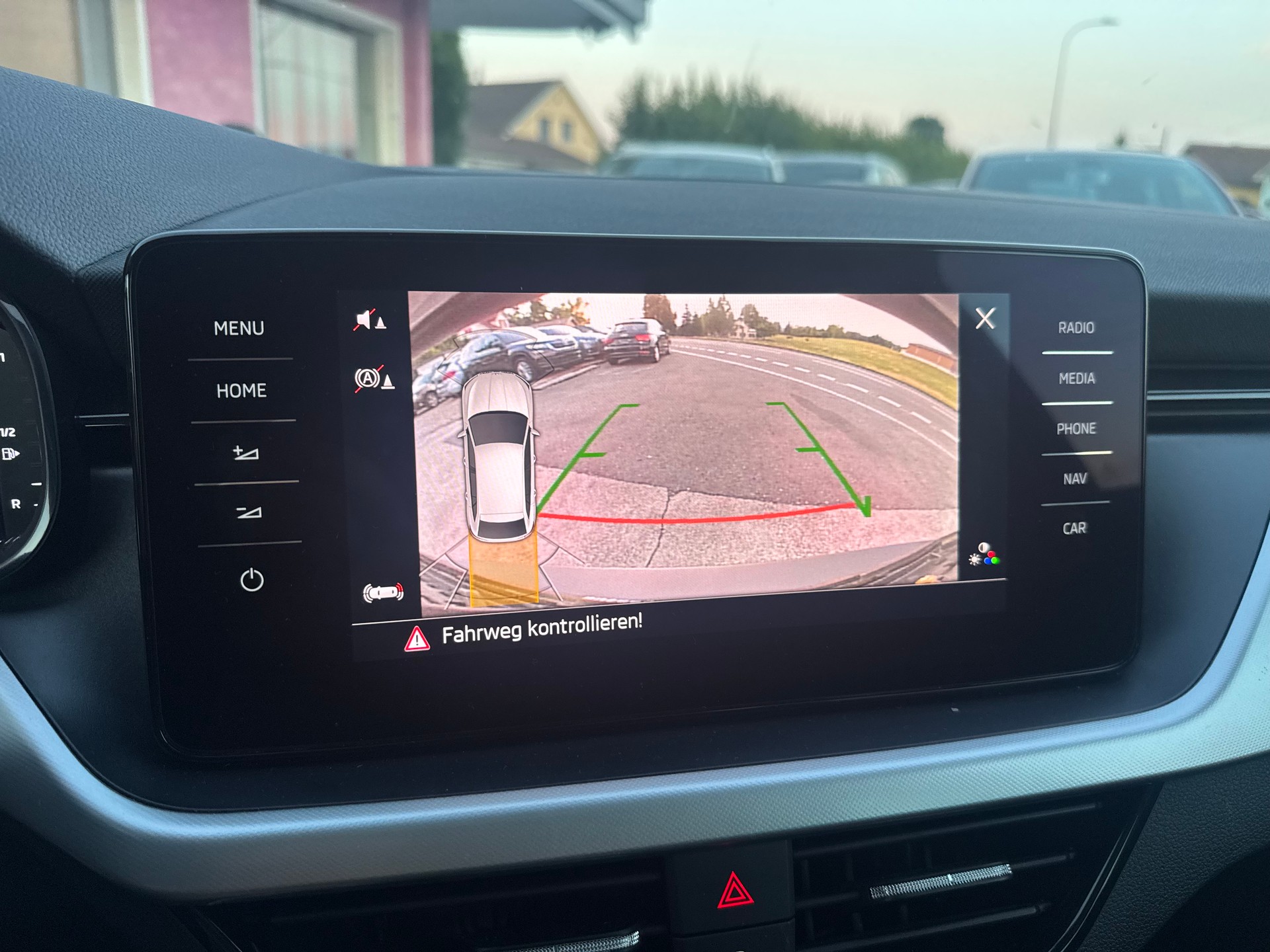 SKODA Scala 1.0 TSI Ambition-image-7