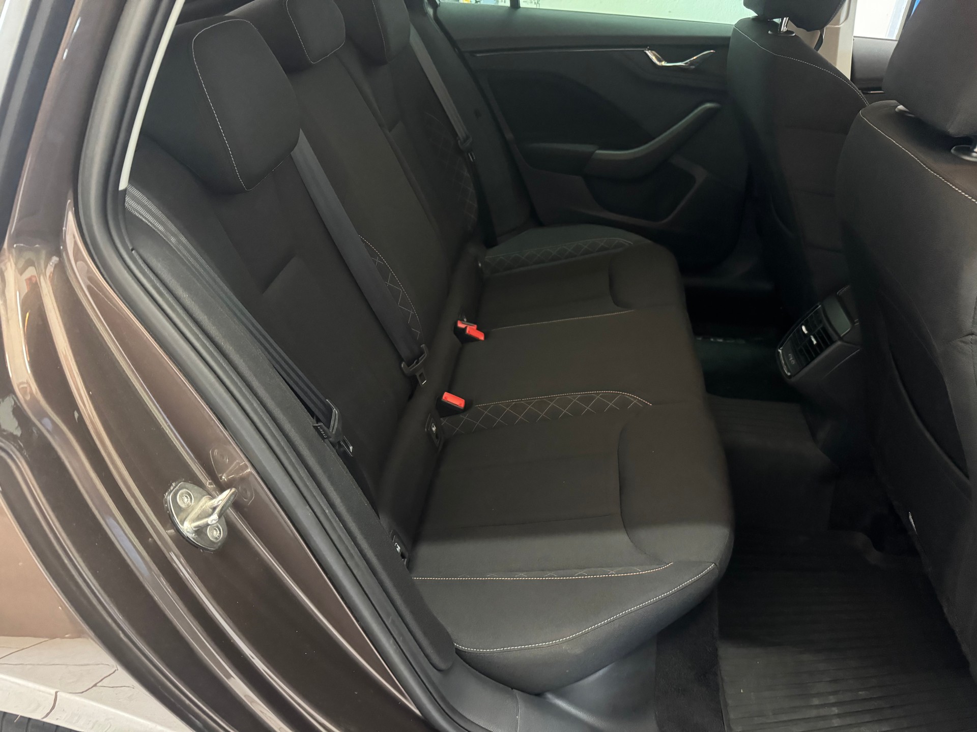 SKODA Scala 1.0 TSI Ambition-image-5