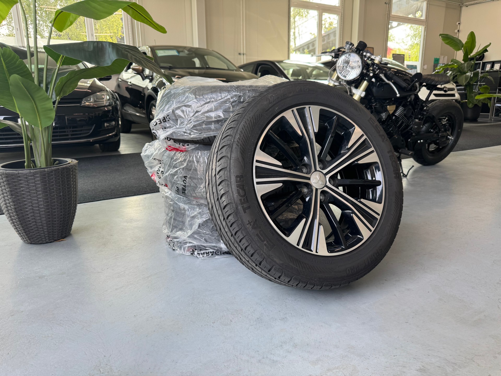 MITSUBISHI Eclipse Cross 1.5 T-Mivec Diamond Swiss 4WD CVT-image-23