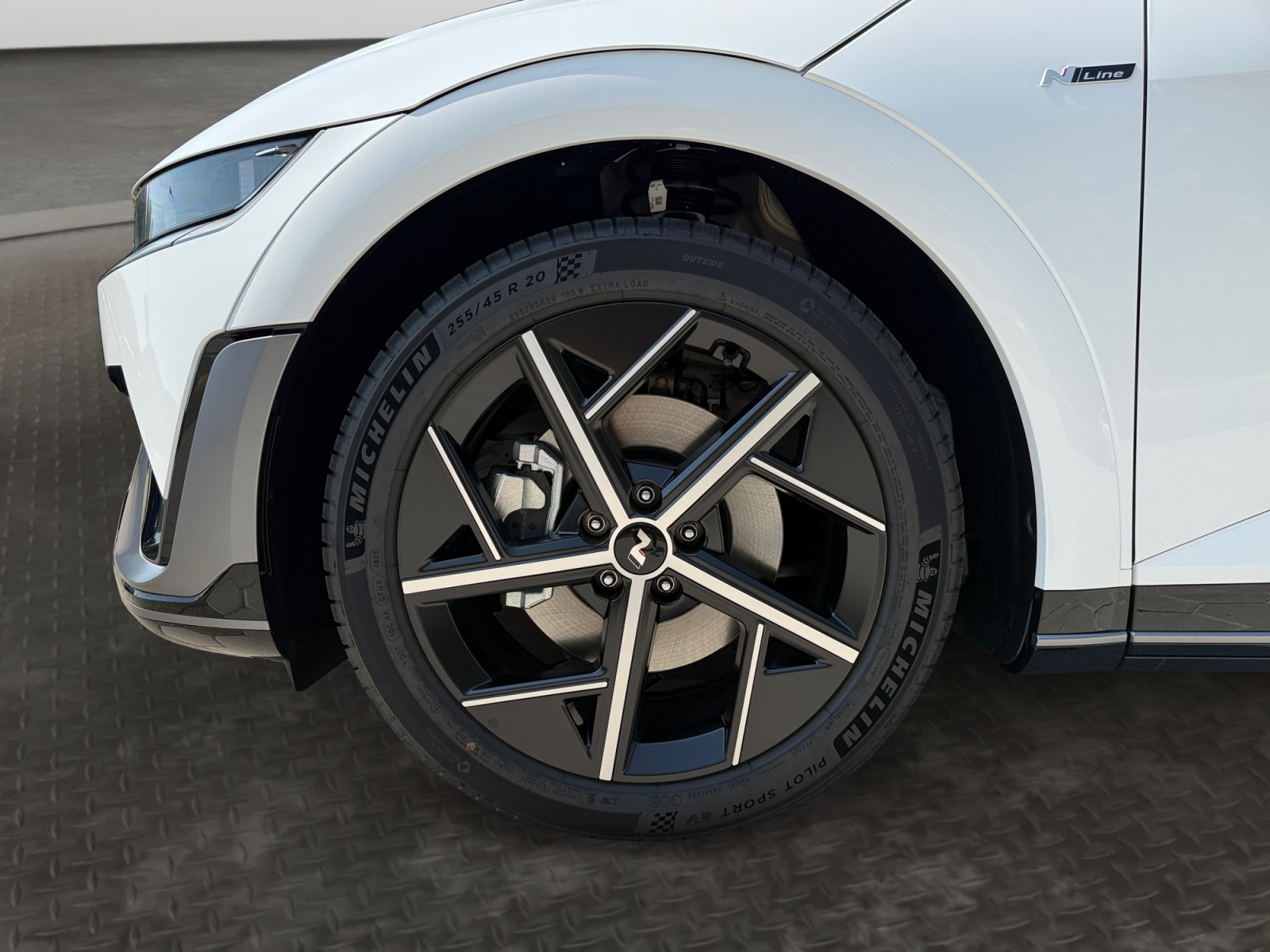 HYUNDAI Ioniq 5 N-Line 84kWh-image-8
