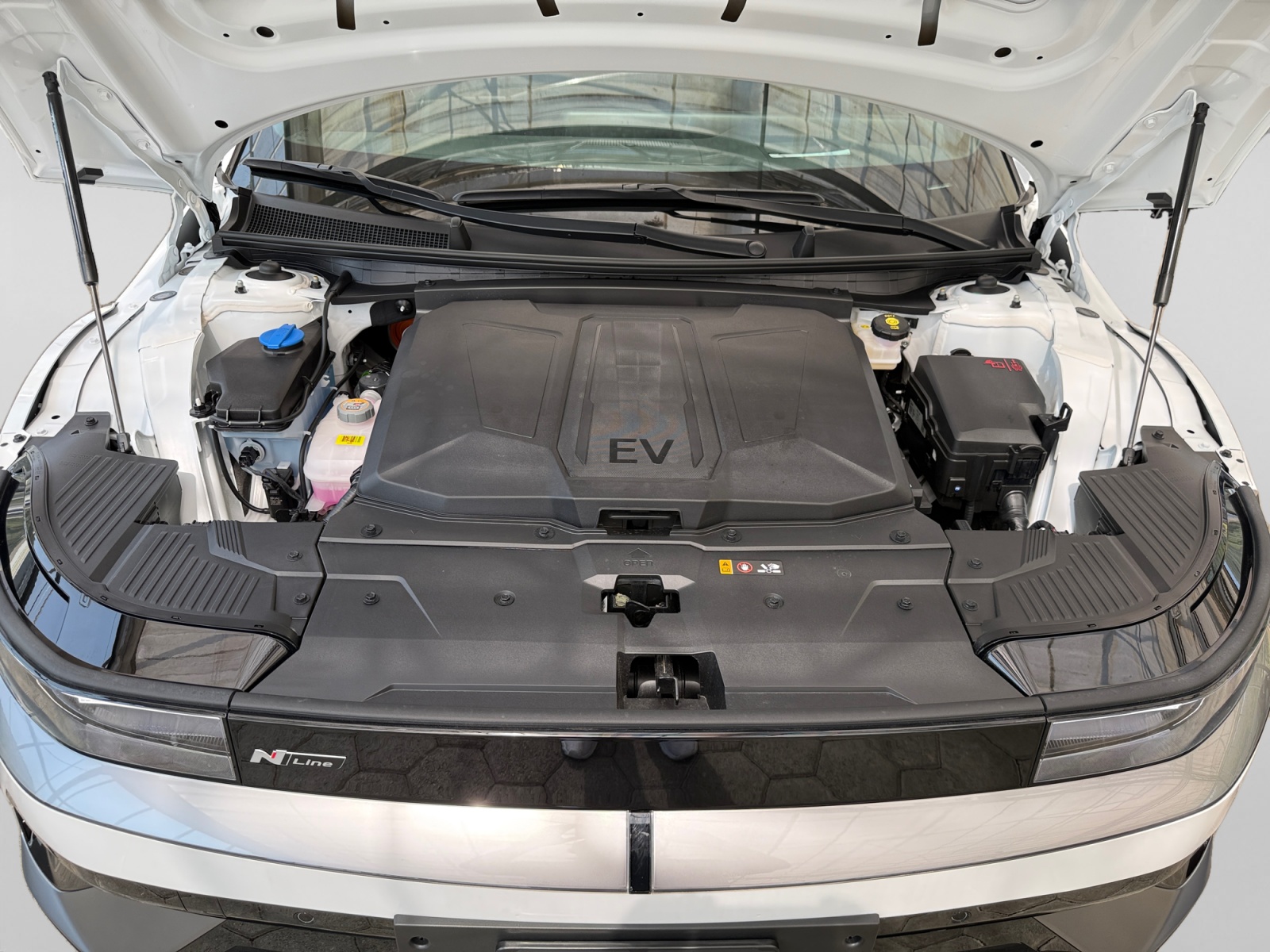 HYUNDAI Ioniq 5 N-Line 84kWh-image-18