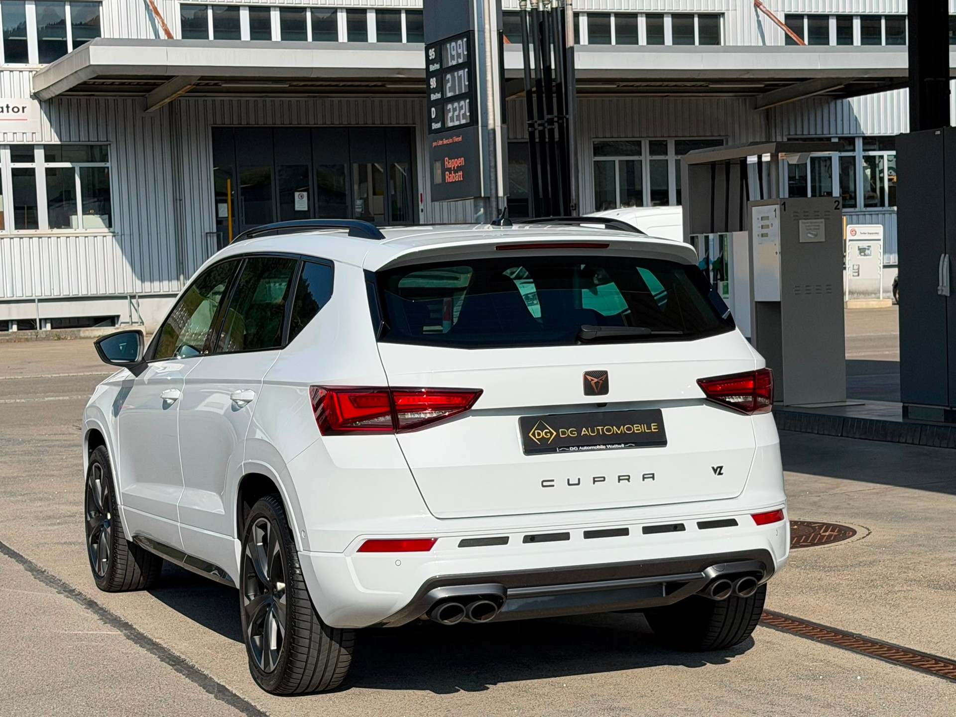 CUPRA Ateca 2.0TSI VZ 4Drive DSG *Top Ausgestattet**Cupra- & Startknopf am Lenkrad**Panorama**Assistenzpaket XL**DCC*-image-4