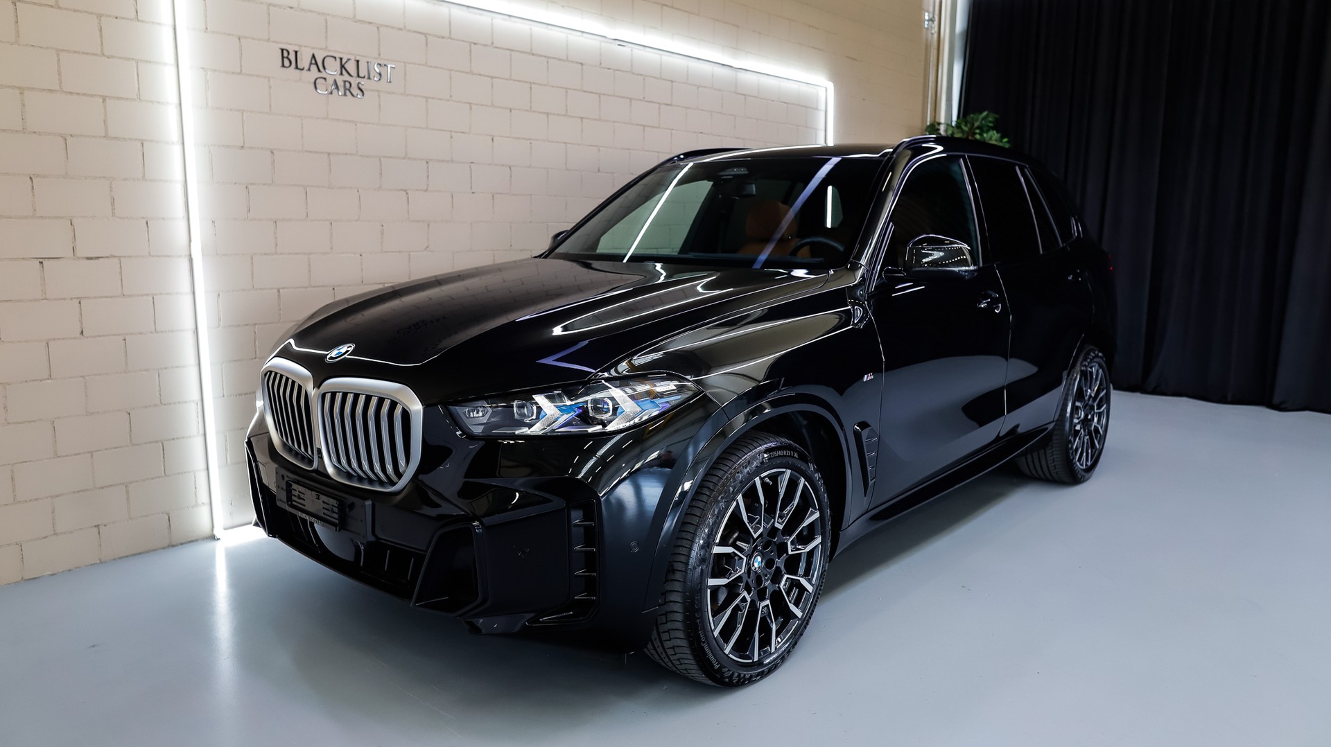 BMW X5 xDrive 48V 40d M Sport Steptronic *FACELIFT*-showroom-element-1