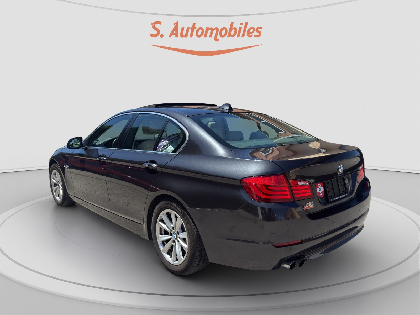 BMW 520d Steptronic-image-3