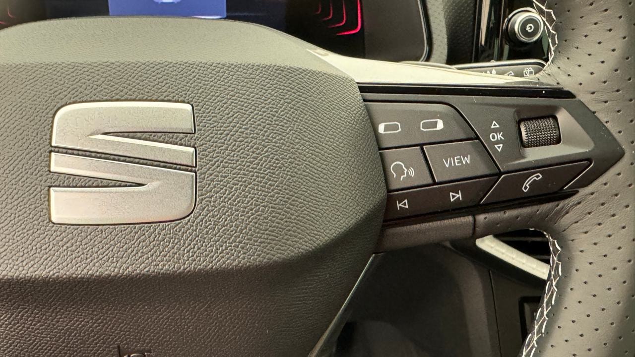 SEAT Ibiza 1.0 EcoTSI FR DSG-image-9