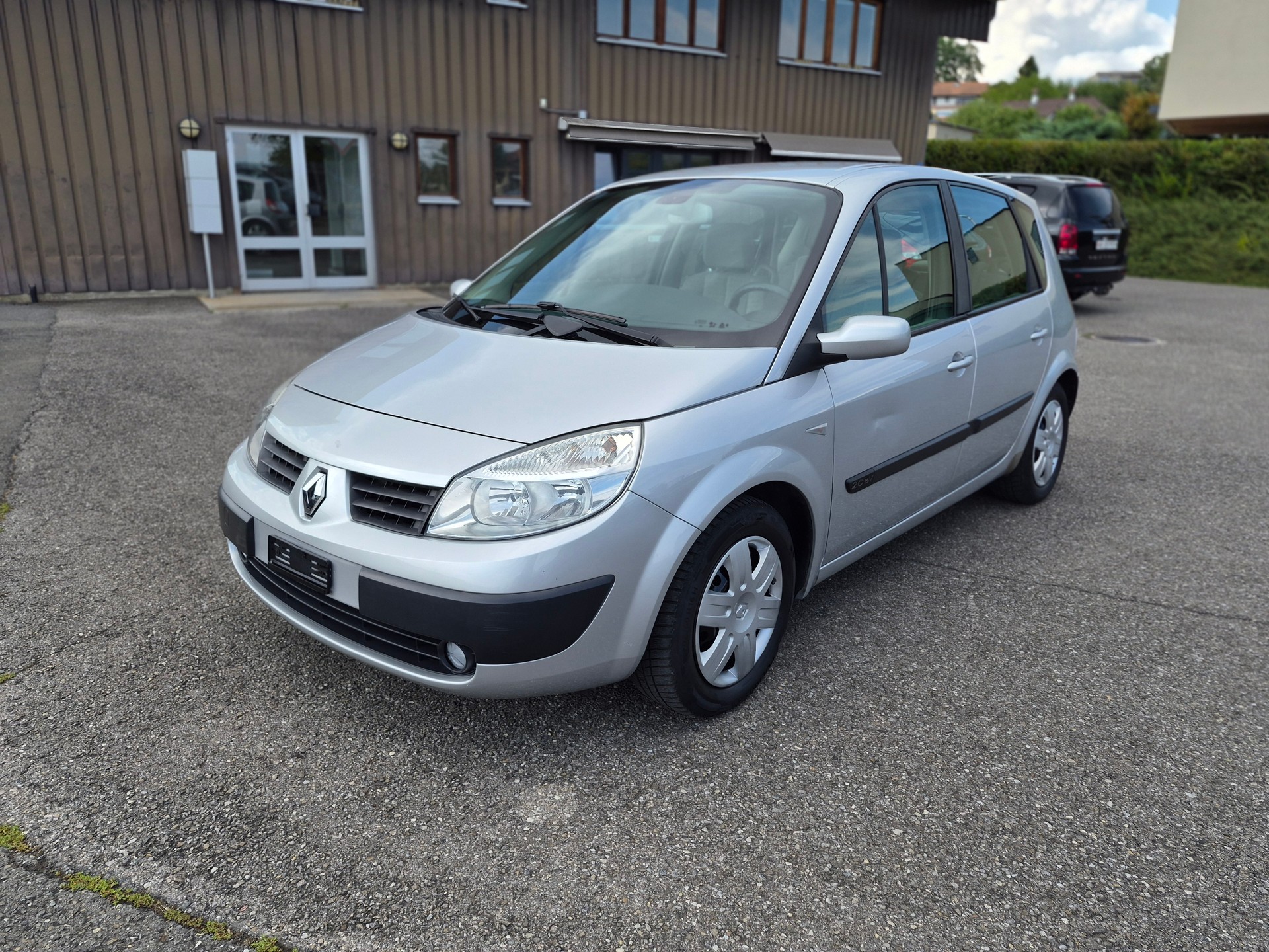 RENAULT Scénic 2.0 16V Dynamique