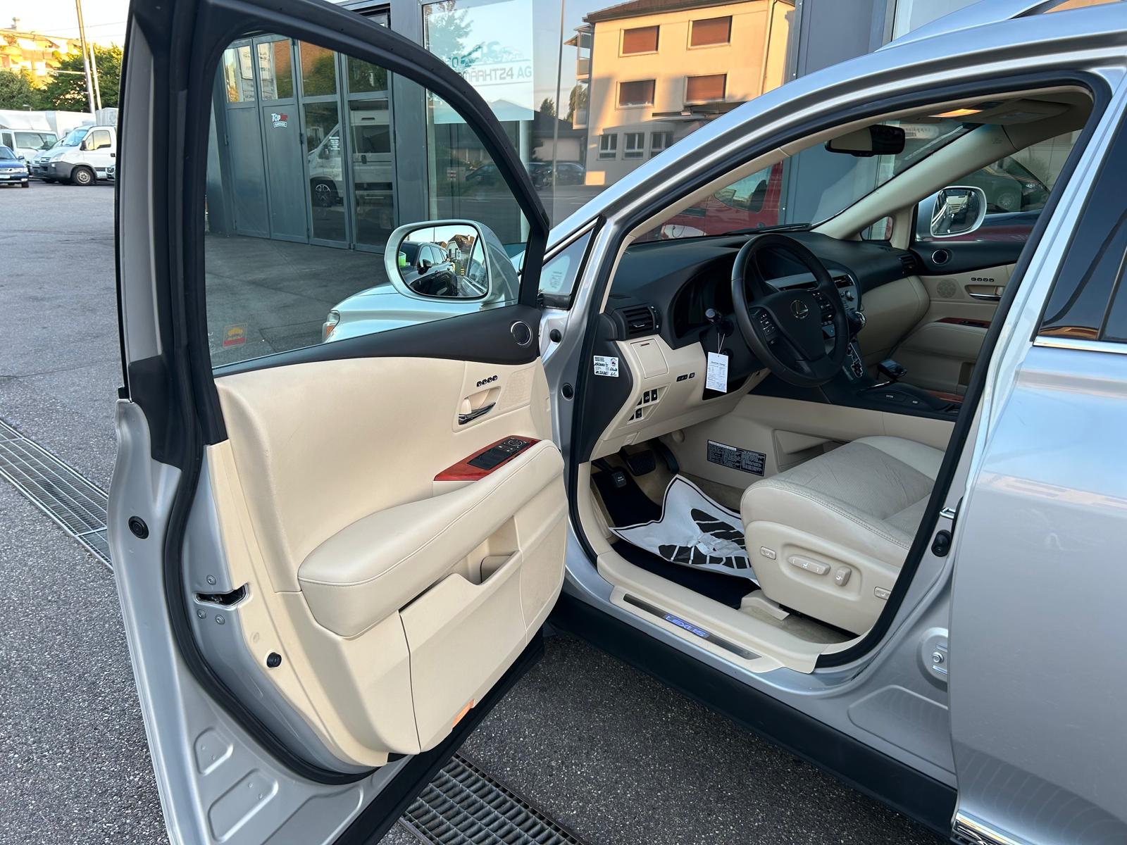LEXUS RX 450h Executive AWD Automatic-image-6
