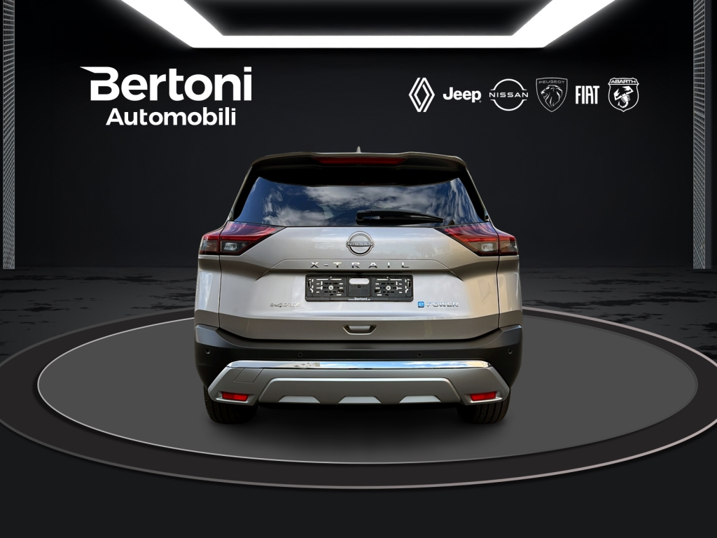 NISSAN X-Trail 1.5 VC-T Tekna+ e-4orc-showroom-element-3