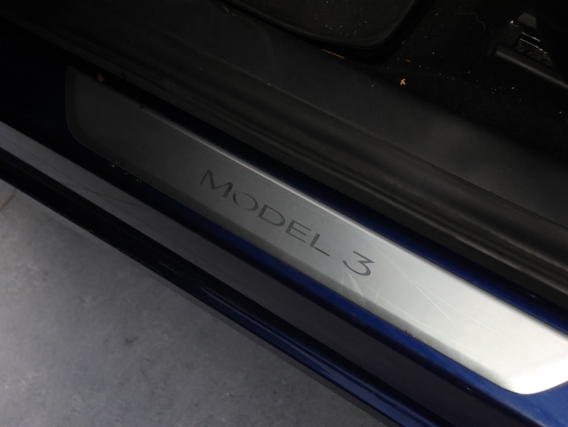 TESLA Model 3 Long Range Dual Motor AWD-image-12