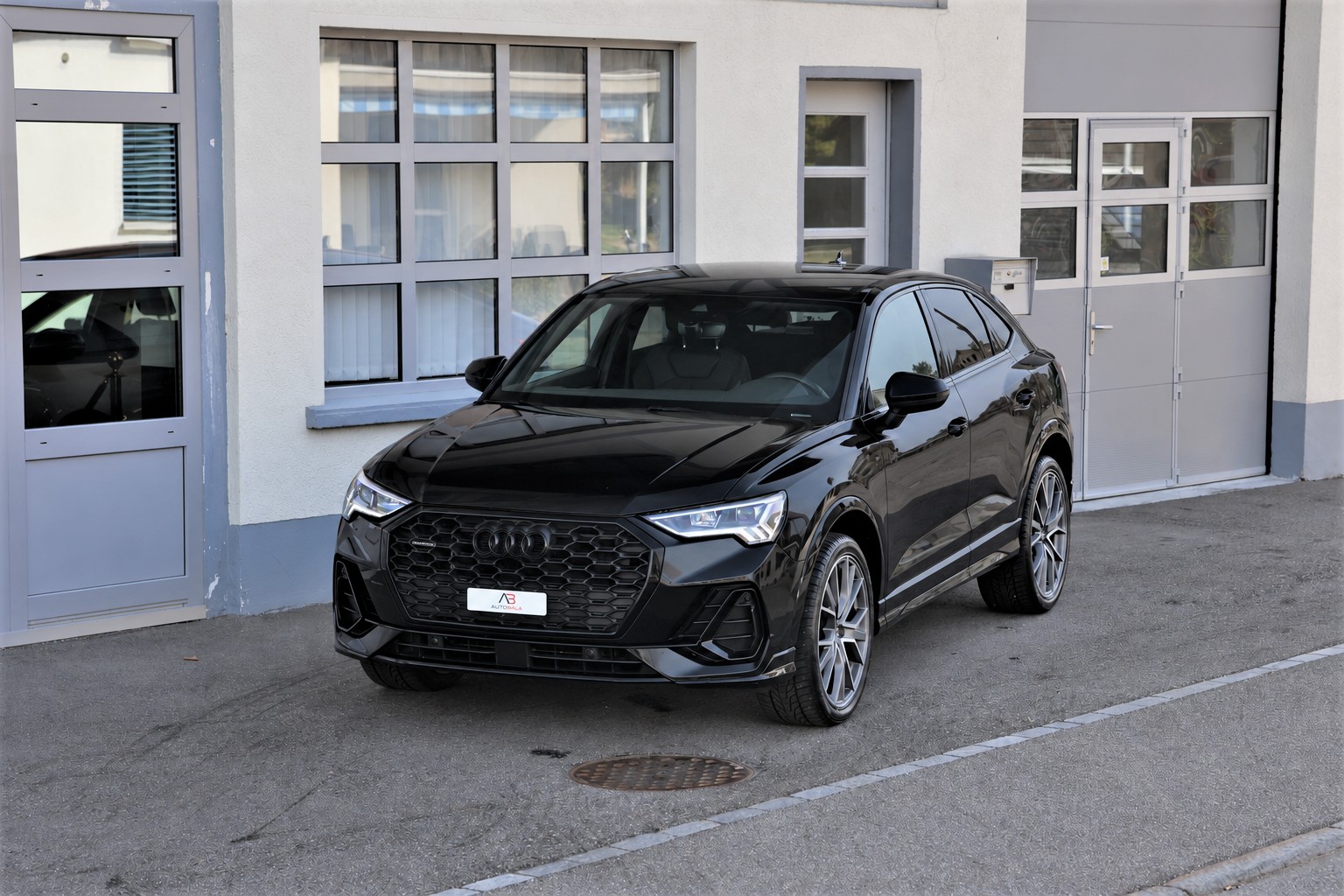 AUDI Q3 Sportback 40 TDI S line Attraction quattro S-tronic (CH)